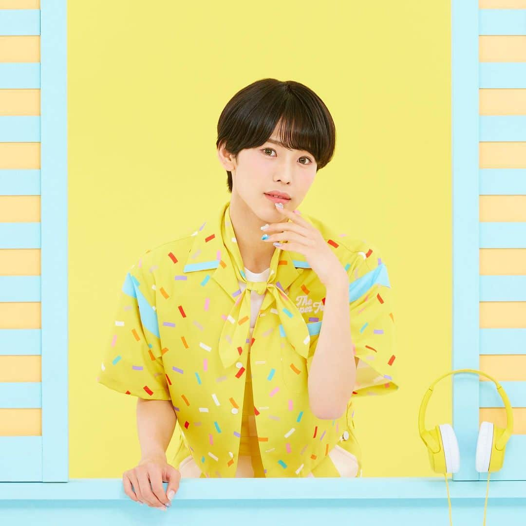 THE SUPER FRUITのインスタグラム：「2023.09.06発売❣️ 3rd Single「サマー☆★げっちゅー」 星野晴海 新アー写解禁🍦🍋 #スパフル」