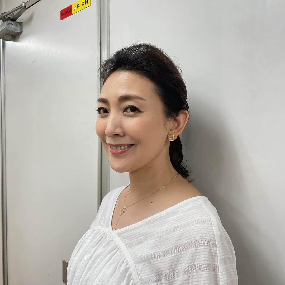 田中美里さんのインスタグラム写真 - (田中美里Instagram)「「明日をまもるナビ」 観てくださった方、ありがとうございました。  #tops#pants #AVIE @avie_andensal  #accessories #ABISTE @abiste_official」7月2日 23時55分 - misatotanaka77