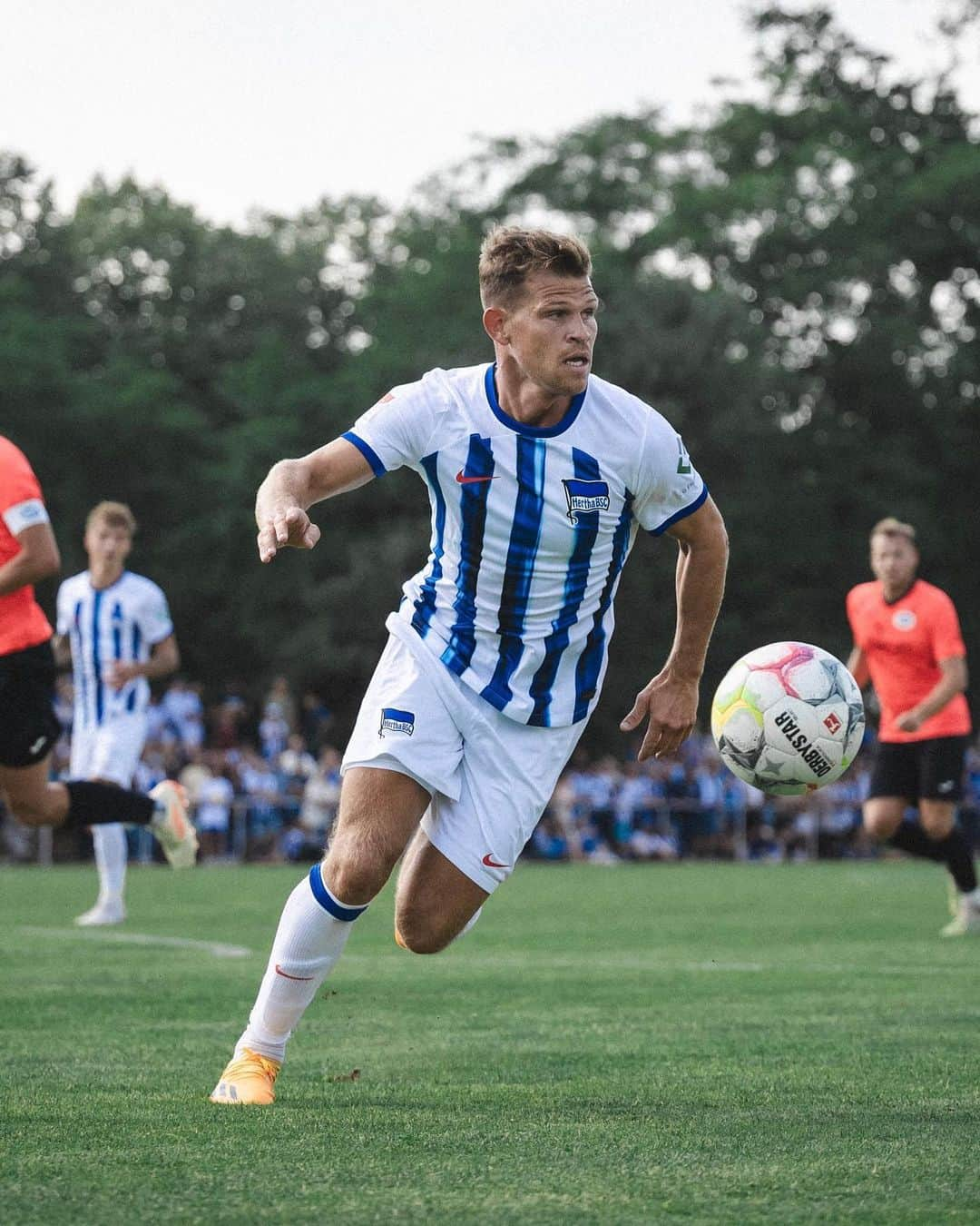 ヘルタ・ベルリンさんのインスタグラム写真 - (ヘルタ・ベルリンInstagram)「Starke erste Halbzeit in einem starken Trikot! 🔥 . . #RSVBSC #HaHoHe #HerthaBSC」7月3日 0時01分 - herthabsc