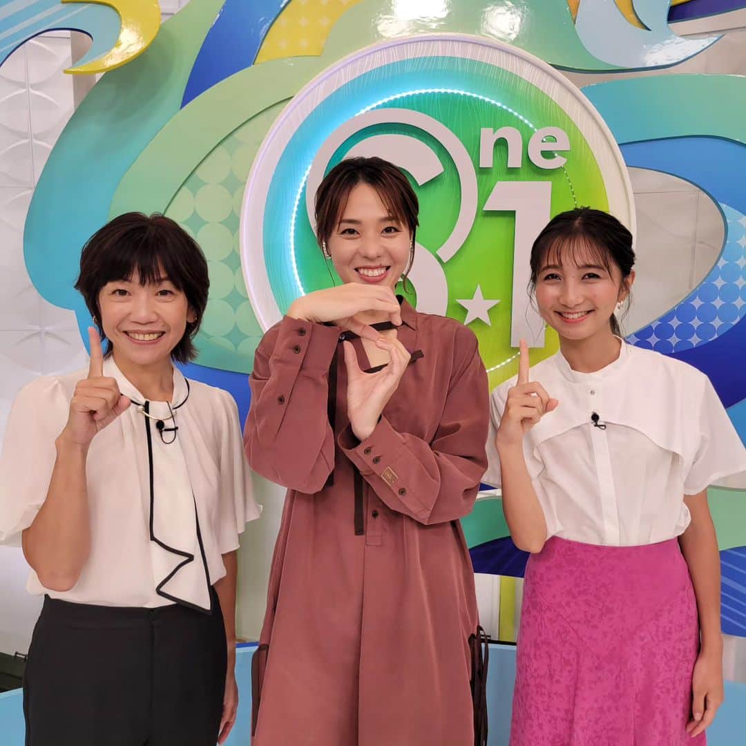 TBSバレブーのインスタグラム：「. 迫田さおりさんが S☆1に生出演中📺️  ロンドンのシーンも懐かしい😊  高橋尚子さんと石井アナ&近藤アナと世界のニュースを熱く厚くお伝えします😆✨️✨️  そして先ほど、ブラジルvsタイの試合が終わり 予選ラウンドすべての試合が終わりました！  順位表  1位ポーランド🇵🇱 2位アメリカ🇺🇸 3位トルコ🇹🇷 4位ブラジル🇧🇷 5位中国🇨🇳 6位イタリア🇮🇹 7位日本🇯🇵 8位ドイツ🇩🇪  7位の日本は2位のアメリカと 準々決勝で対戦することが決まりました。  #vnl2023 #volleyball」