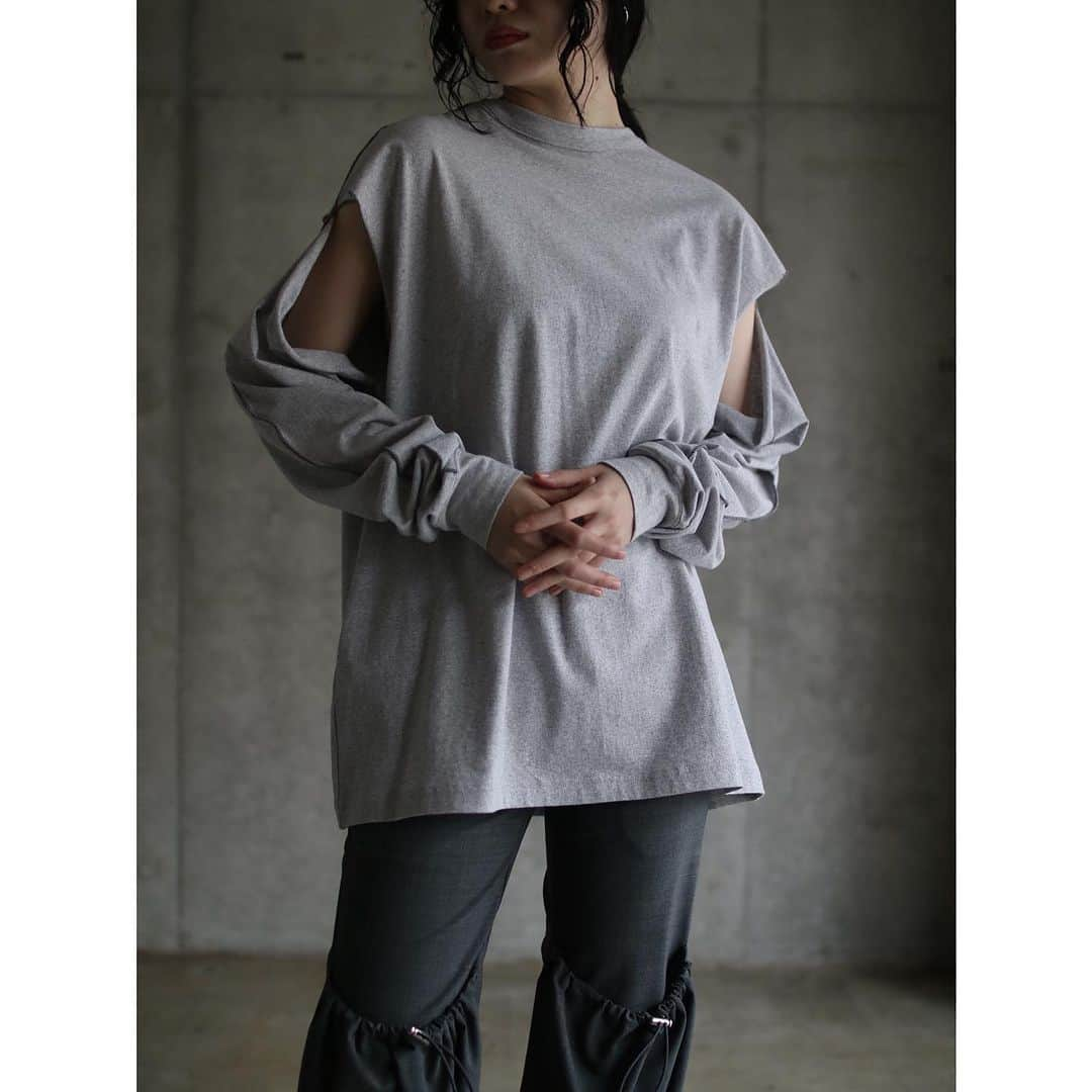 G.V.G.V.のインスタグラム：「OVERLOCK STITCH LONG TEE  #gvgv」