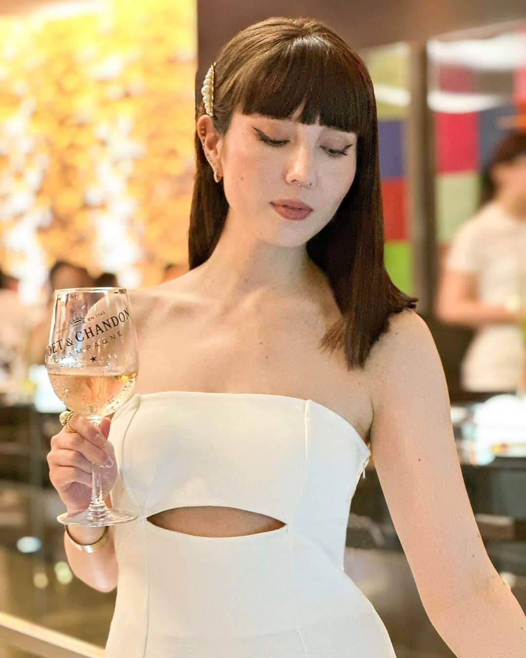 サマンサ麻里子さんのインスタグラム写真 - (サマンサ麻里子Instagram)「Moët & Chandon x Grand Hyatt Soireé Blanche ~ソワレ ブランシュ~  A beautiful summer evening #hostedby @moetchandon🥂✨ Thank you for having me!   #ソワレブランシュ#SoireeBlanche #moetchandon #モエシャンドン #Sponsored #DrinkResponsibly」7月3日 10時21分 - samanthamariko