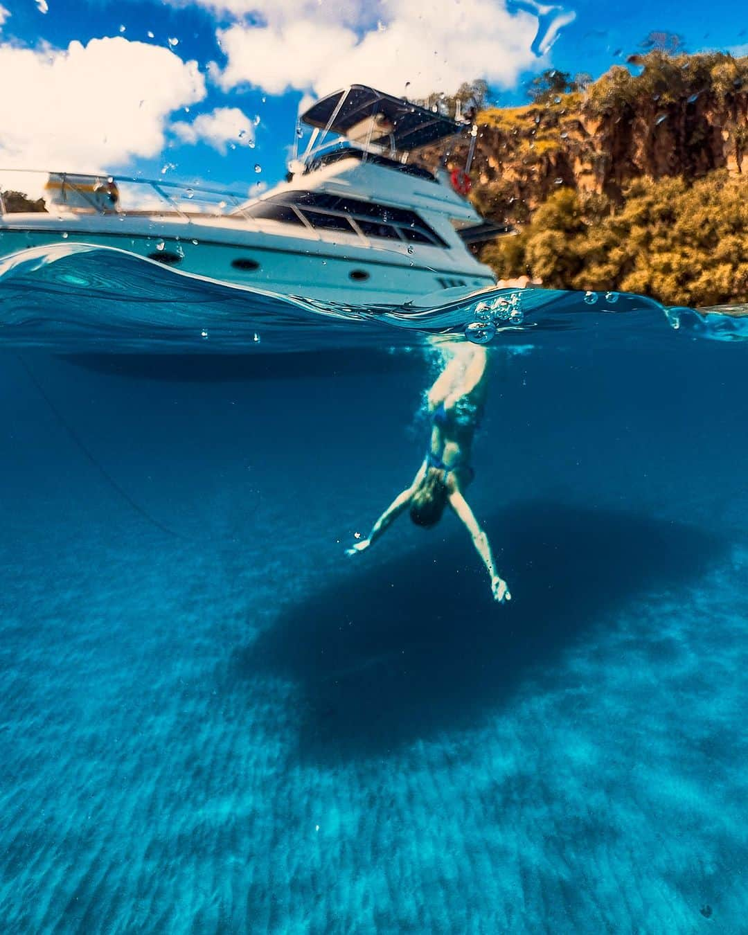 Giovanna Ewbankさんのインスタグラム写真 - (Giovanna EwbankInstagram)「Dançando debaixo d’água com  @neuronha ✨  #fernandodenoronha #noronha #Deus #nature #gratidão #ocean」7月3日 3時13分 - gioewbank