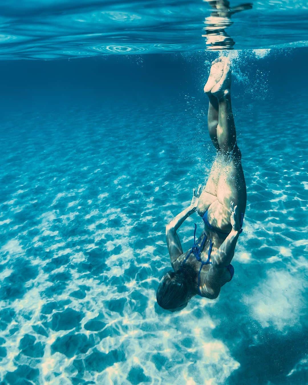 Giovanna Ewbankさんのインスタグラム写真 - (Giovanna EwbankInstagram)「Dançando debaixo d’água com  @neuronha ✨  #fernandodenoronha #noronha #Deus #nature #gratidão #ocean」7月3日 3時13分 - gioewbank