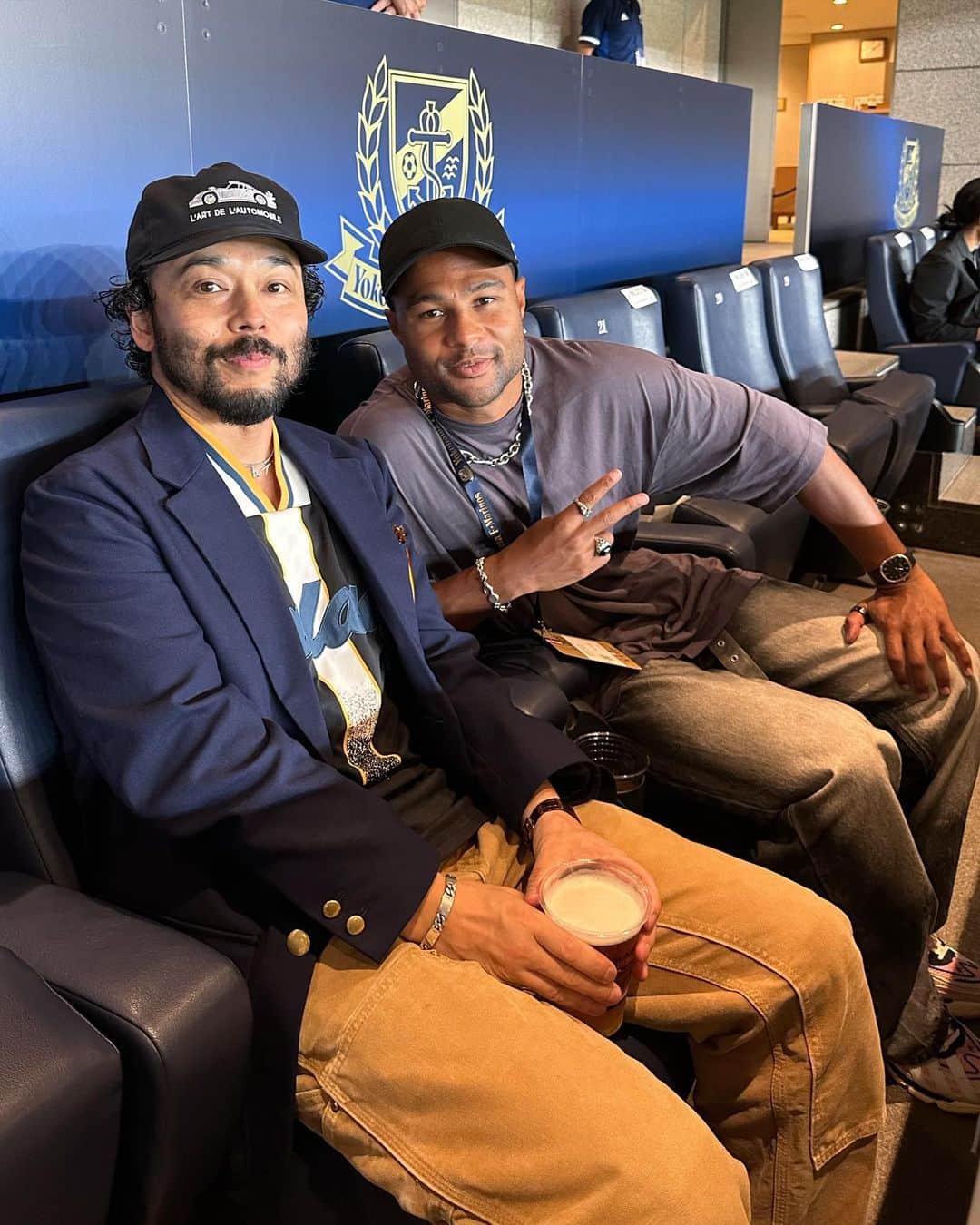 小木 "Poggy" 基史のインスタグラム：「Welcome to Tokyo @sergegnabry 🇯🇵  海外の友人から、彼が初めて東京に行くからよろしくと言われて会ってみたらファッション大好きだし、20歳ぐらい年下だけど、ナイスガイでした!! #sergegnabry」