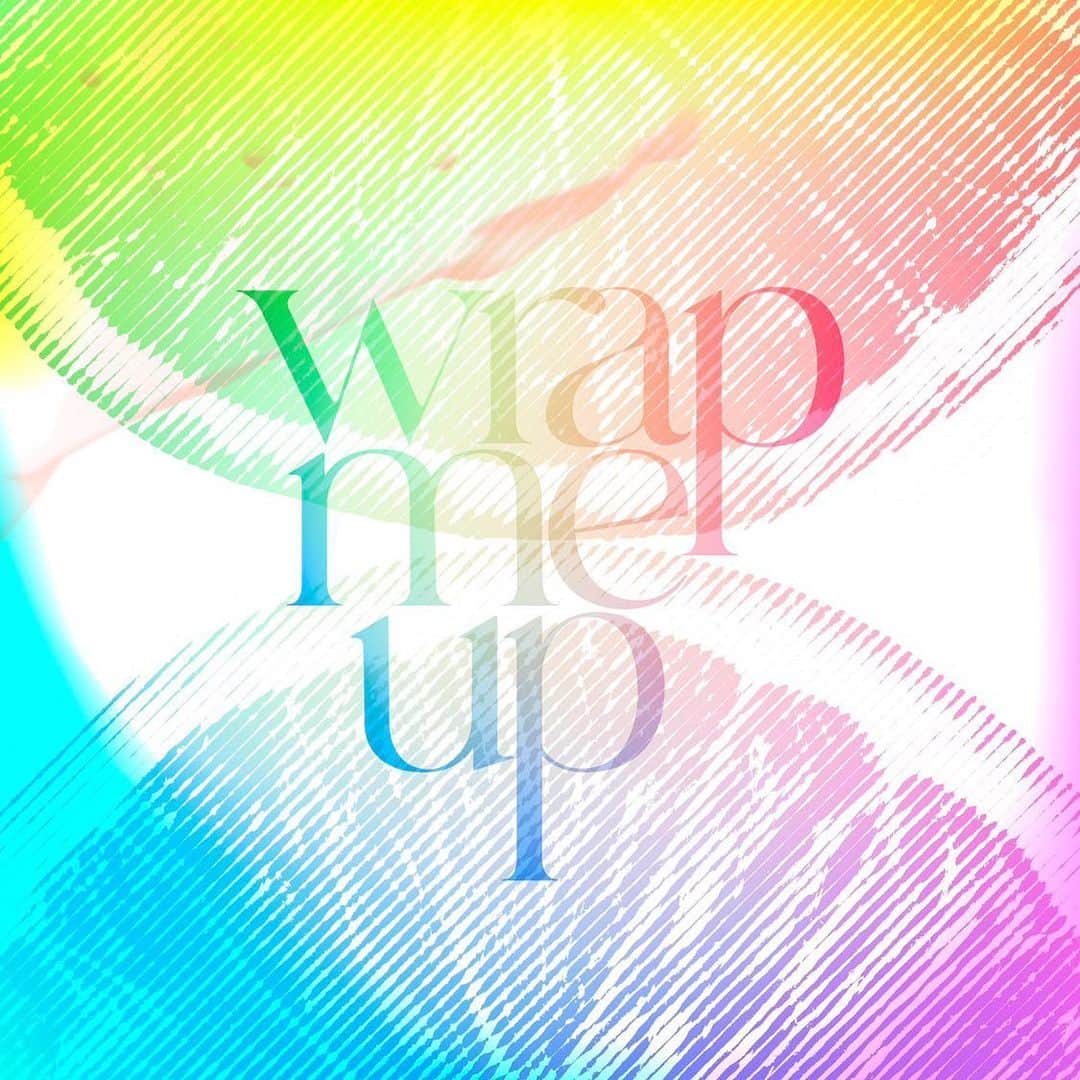 エミ・マイヤーのインスタグラム：「Wrap Me Up out now 🍋 Wrote this for @themodelizermovie 🎬 Going to share this clip from the movie tomorrow❣️#wrapmeup #sneakpeek  海外映画「ザ・モデライザー」のために書いたシングルが発売！#AppleMusic #Spotify などから本日配信スタートです。プロフィールリンクからチェック🔗」