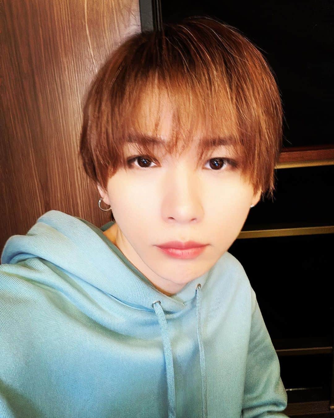 タケヤキ翔さんのインスタグラム写真 - (タケヤキ翔Instagram)「髪型を久々ストレートにしたんだけどどう？」7月3日 9時49分 - takeyakisyou