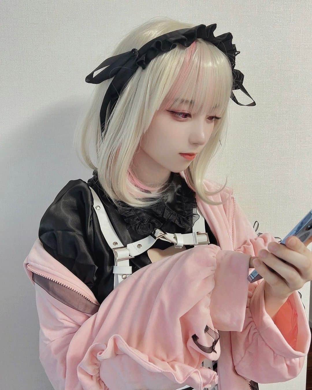 ひなぎょうざのインスタグラム：「#cosplay_style #コスプレイヤーさんと繋がりたい #コスプレ #コスプレイヤー #cosplaygirl #cosplay #jcブランド #jc #アオハル #japanesegirl #女子中学生#カメラマン募集 #カメラマンさんと繋がりたい #被写体になります #被写体モデル合流 #被写体希望 #ポートレート #ポートレート撮影 #ポートレートモデル #japanesegirl  #カメラマンさんと繋がりたい  #ポートレート #ポートレート撮影 #jk #原神 #genshinimpact」