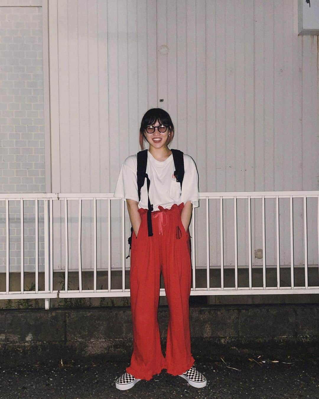 佐々木莉佳子のインスタグラム：「🏁  2023夏 （リハ終わり）  汗をかくと前髪うねうねくんが誕生しちゃうのです  今年も夏のツアー みんなよろしくどうぞ、☺︎  #ニカニカスマイル」