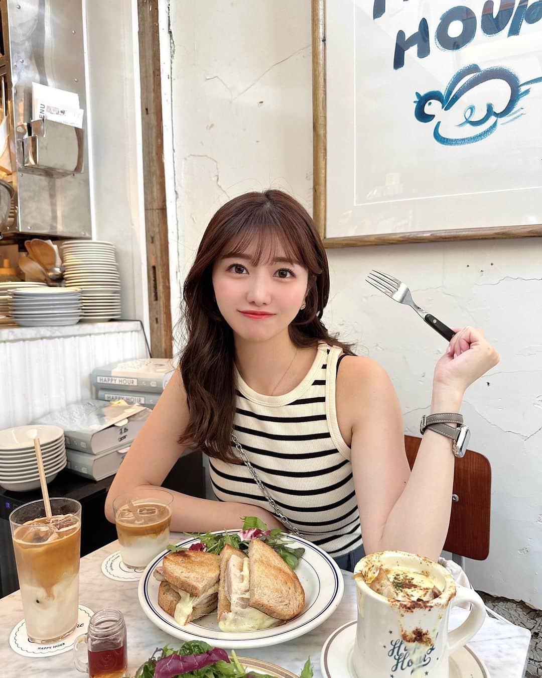 natsumiさんのインスタグラム写真 - (natsumiInstagram)「いつかのカフェ活した日☕️🤍 ㅤㅤㅤㅤㅤㅤㅤㅤㅤㅤㅤㅤㅤ ぜんぶ美味しかった〜〜 ˎˊ˗ この日あっつすぎて一生暑い、、って 言ってた記憶、、🫠 でもはっぴーだったこともあった♡ ㅤㅤㅤㅤㅤㅤㅤㅤㅤㅤㅤㅤㅤ 韓国っぽいコーデもお気に入りなのさ☺︎ ㅤㅤㅤㅤㅤㅤㅤㅤㅤㅤㅤㅤㅤ tops @hm  bottom 韓国で購入したスラックス sandal @shein_japan  bag @maisonmargiela  ㅤㅤㅤㅤㅤㅤㅤㅤㅤㅤㅤㅤㅤ ㅤㅤㅤㅤㅤㅤㅤㅤㅤㅤㅤㅤㅤ ㅤㅤㅤㅤㅤㅤㅤㅤㅤㅤㅤㅤㅤ ㅤㅤㅤㅤㅤㅤㅤㅤㅤㅤㅤㅤㅤ #ootd #code #hm #shein購入品 #shein #マルジェラ #恵比寿 #恵比寿グルメ #恵比寿カフェ #東京カフェ #カフェ巡り #韓国ファッション #夏コーデ」7月3日 20時22分 - iskw_ntm