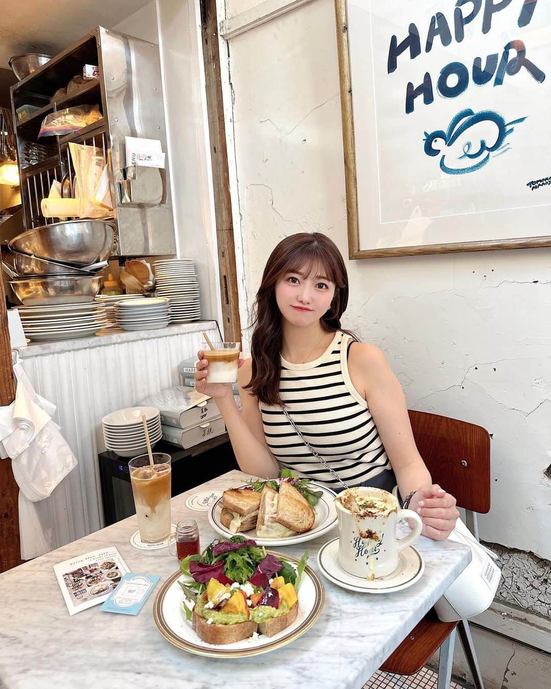 natsumiさんのインスタグラム写真 - (natsumiInstagram)「いつかのカフェ活した日☕️🤍 ㅤㅤㅤㅤㅤㅤㅤㅤㅤㅤㅤㅤㅤ ぜんぶ美味しかった〜〜 ˎˊ˗ この日あっつすぎて一生暑い、、って 言ってた記憶、、🫠 でもはっぴーだったこともあった♡ ㅤㅤㅤㅤㅤㅤㅤㅤㅤㅤㅤㅤㅤ 韓国っぽいコーデもお気に入りなのさ☺︎ ㅤㅤㅤㅤㅤㅤㅤㅤㅤㅤㅤㅤㅤ tops @hm  bottom 韓国で購入したスラックス sandal @shein_japan  bag @maisonmargiela  ㅤㅤㅤㅤㅤㅤㅤㅤㅤㅤㅤㅤㅤ ㅤㅤㅤㅤㅤㅤㅤㅤㅤㅤㅤㅤㅤ ㅤㅤㅤㅤㅤㅤㅤㅤㅤㅤㅤㅤㅤ ㅤㅤㅤㅤㅤㅤㅤㅤㅤㅤㅤㅤㅤ #ootd #code #hm #shein購入品 #shein #マルジェラ #恵比寿 #恵比寿グルメ #恵比寿カフェ #東京カフェ #カフェ巡り #韓国ファッション #夏コーデ」7月3日 20時22分 - iskw_ntm