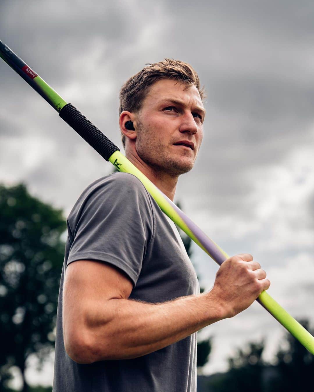 トーマス・レーラーのインスタグラム：「Leaving beautiful Estonia 🇪🇪 with confidence and motivation. Homework noted and one week time towards nationals. Not stressing it on the Paris2024 journey but having a feeling that things can possibly develop quicker than expected 🙏🏼📈   #athletics #throws #javelin」