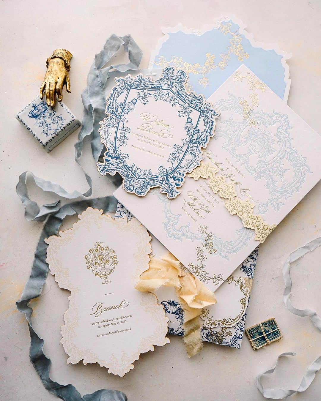 Veronica Halimさんのインスタグラム写真 - (Veronica HalimInstagram)「Introducing a Lake Como invitation suite that draws inspiration from the rich cultural heritage of Portugal, the groom's home country. This invitation suite showcases the timeless beauty of blue Azulejo tiles, elegantly incorporated throughout the card. To capture the essence of a summer wedding, touches of a refreshing lemon color palette have been carefully added, enhancing the overall aesthetic. — #lakecomowedding #azulejosportugueses #portugesetiles  #villadeeste #destinationwedding #italywedding #weddinginvitation #stationerydesign #weddingcalligraphy #lakecomo」7月3日 11時49分 - truffypi