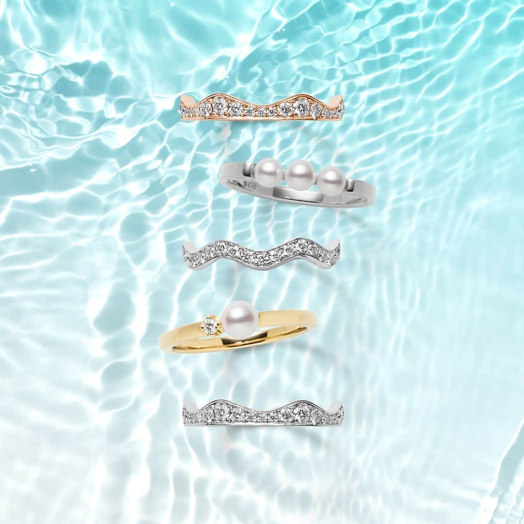 Mikimotoさんのインスタグラム写真 - (MikimotoInstagram)「Summer Jewellery Selection by MIKIMOTO – A series of pearl and diamond rings, perfect for layering in a fun summer style.  レイヤードにも最適なリング。夏に映えるスタイリングを楽しんで。  #MIKIMOTO #ミキモト」7月3日 12時00分 - official_mikimoto