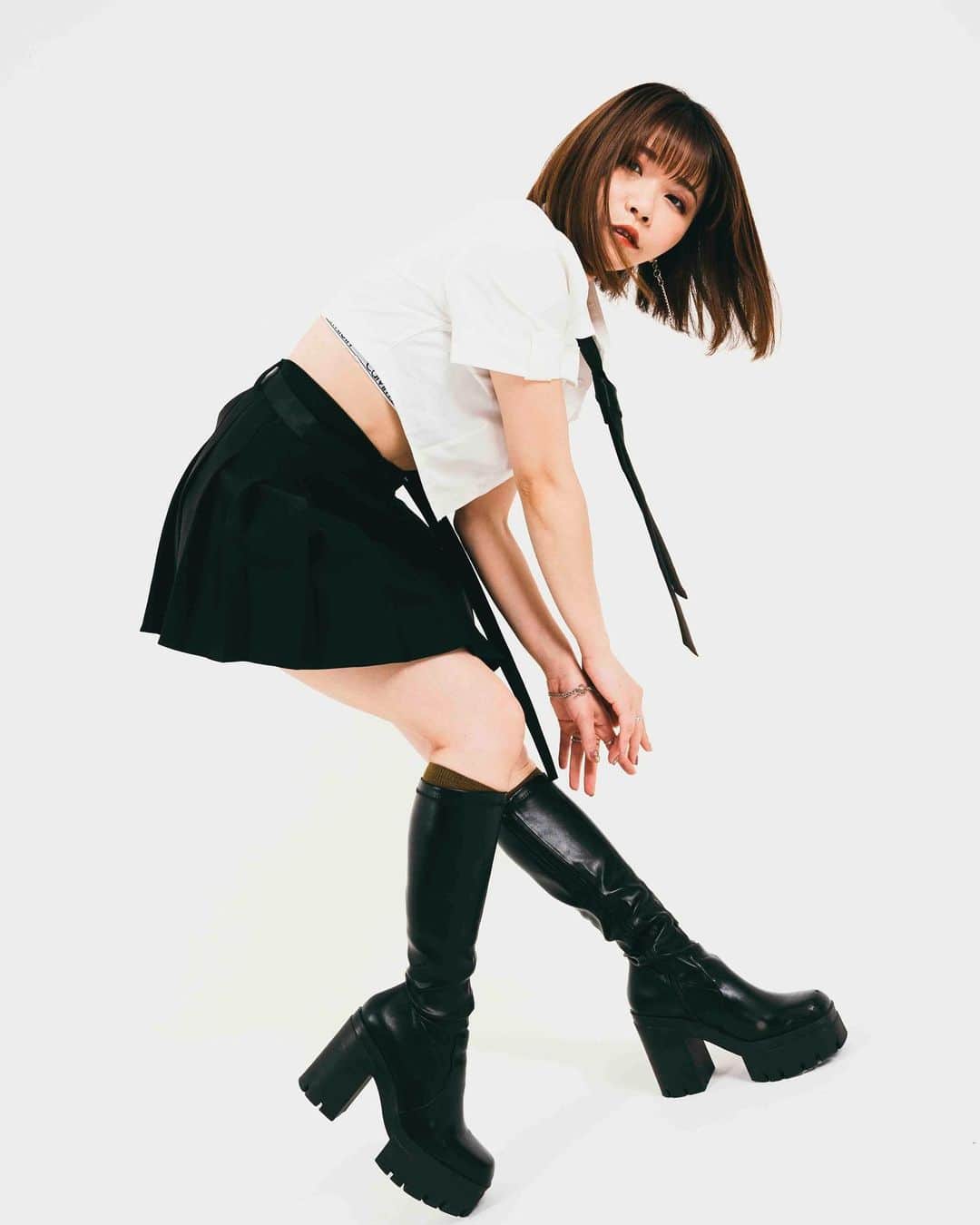 kenta_soyoungのインスタグラム：「middy uniform. . , #スタジオ撮影 @mikity_me」