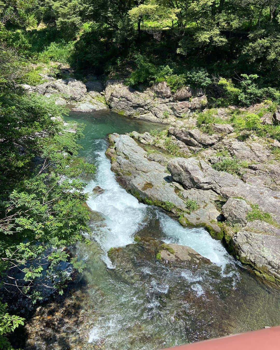 のインスタグラム：「のんびり😃 秋川渓谷行って来たぁ〜 暑いけど気持ち良かった。」