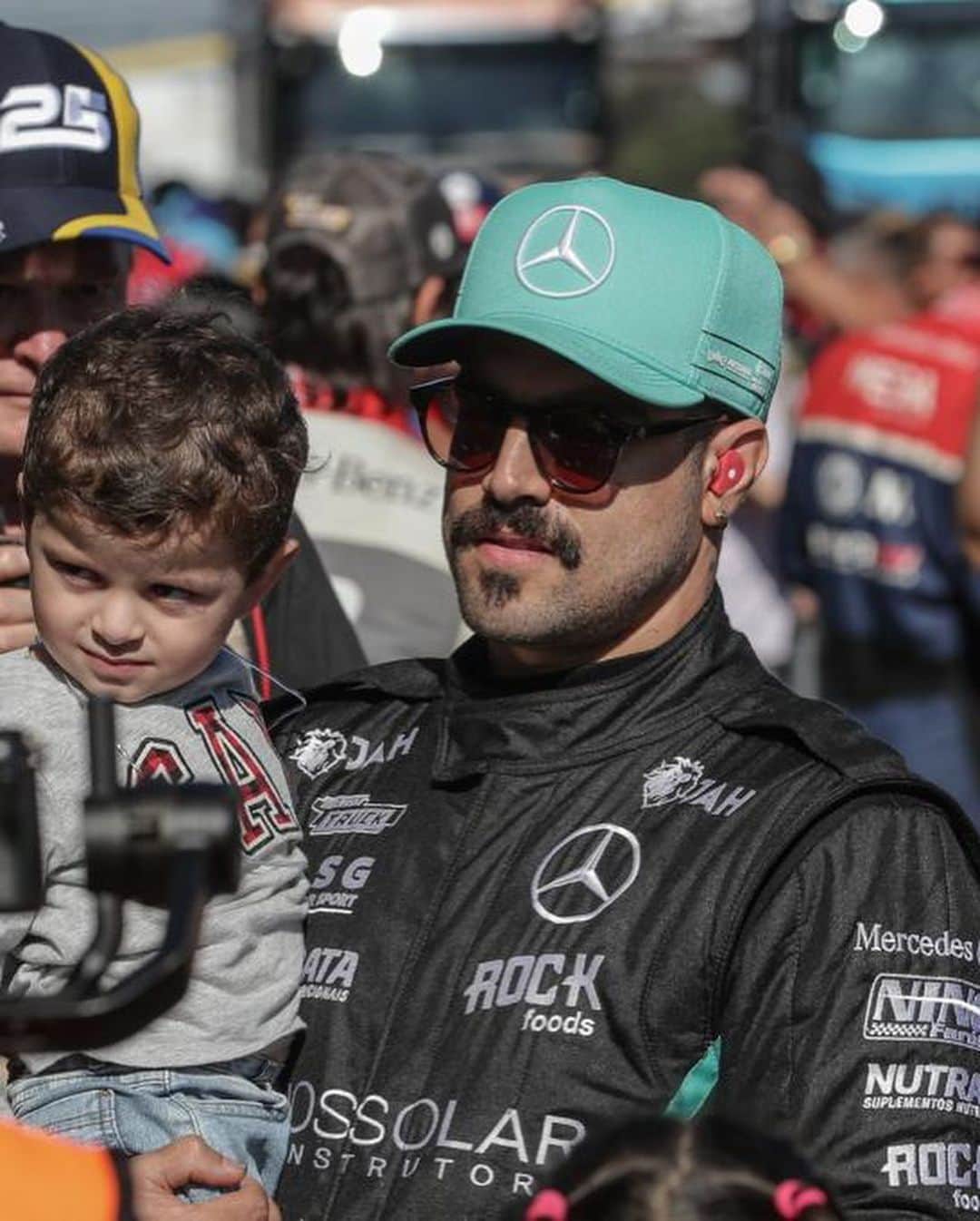 カイオ・カストロさんのインスタグラム写真 - (カイオ・カストロInstagram)「Mais um pódio, mais um P2 Belo trabalho equipe @asgmotorsportbr  Obrigado Deus, pela capacidade e consciência 🙏🏽♥️ E obrigado pessoal de cascavel, vcs deram um show a parte 🫵🏽⚡️」7月3日 13時07分 - caiocastro