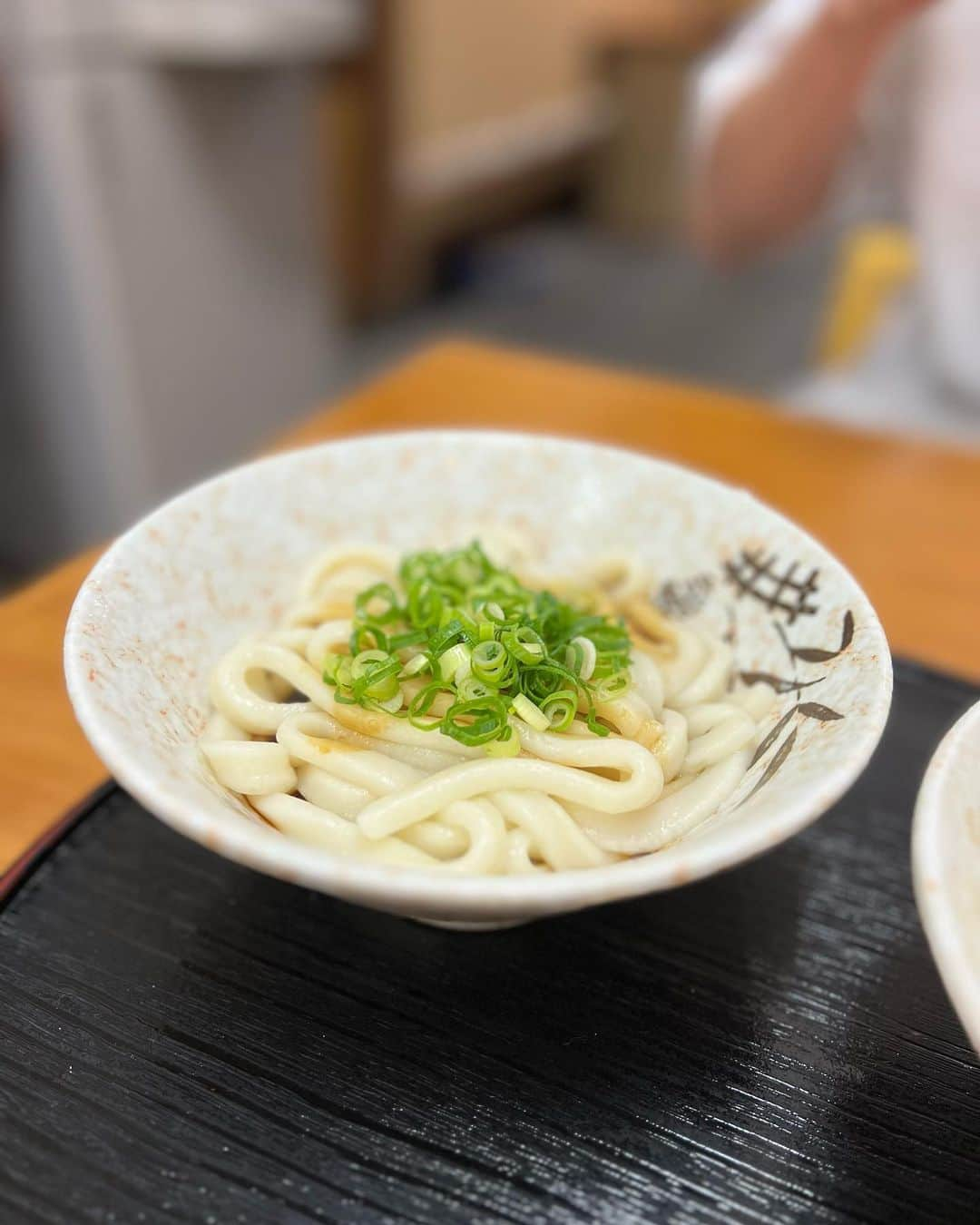 璃子さんのインスタグラム写真 - (璃子Instagram)「名古屋、三重名物食い倒れツアー🏯💓 ひつまぶし、手羽先、味仙、伊勢うどんどれも最高だった🍗🍜🍲 夏はナガシマスパーランドに行きたいな🌻✨  #名古屋 #名古屋グルメ #名古屋城 #名古屋観光 #三重 #三重観光」7月3日 13時10分 - ricopiiine