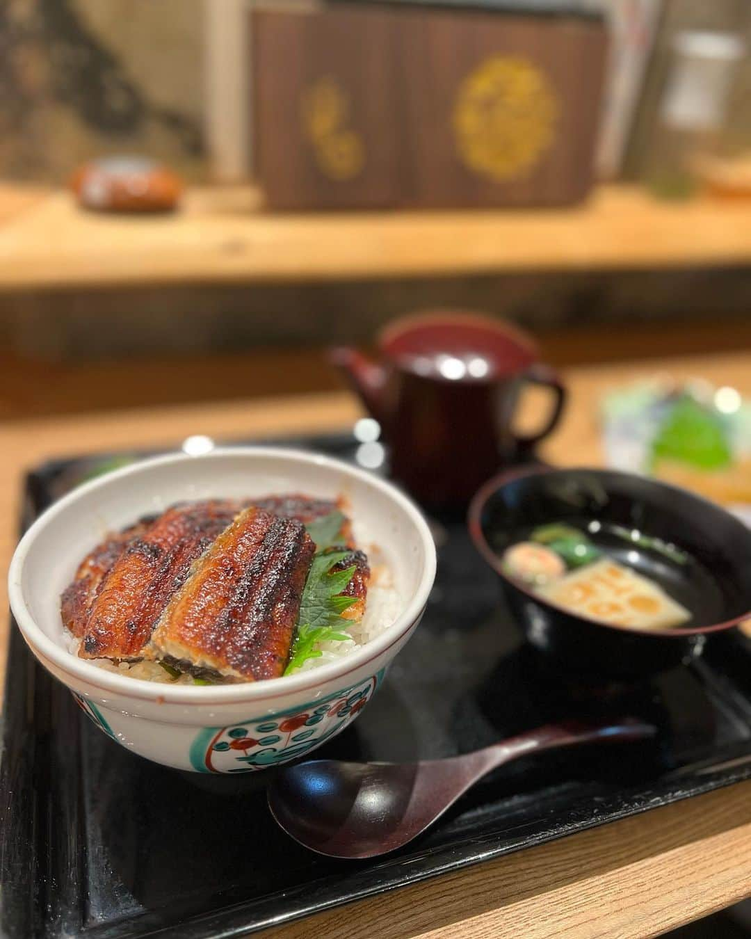 璃子さんのインスタグラム写真 - (璃子Instagram)「名古屋、三重名物食い倒れツアー🏯💓 ひつまぶし、手羽先、味仙、伊勢うどんどれも最高だった🍗🍜🍲 夏はナガシマスパーランドに行きたいな🌻✨  #名古屋 #名古屋グルメ #名古屋城 #名古屋観光 #三重 #三重観光」7月3日 13時10分 - ricopiiine