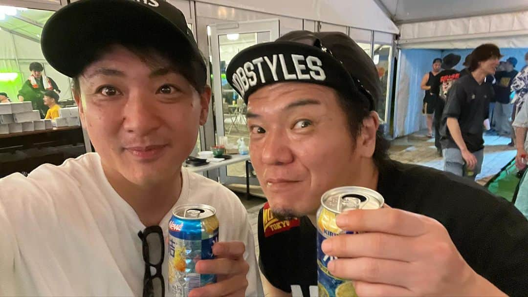 川口徹道さんのインスタグラム写真 - (川口徹道Instagram)「『京都大作戦2023』  6年ぶりの夏フェス  2023年最高の夏のスタート。  #京都大作戦 ありがとう。  10FEETさんありがとうございます。  #サバンナ高橋　さん @shigeo0128  #西中ひさあき @nishinaka0402  #10FEET @10feet_official  #10feetnaoki さん @naoki_10feet  #10feettakuma さん @takumamitamura  #やべきょうすけ　さん @yb4ksk  #武蔵　さん @musashi_k1karate」7月3日 14時48分 - tetsumichi0609