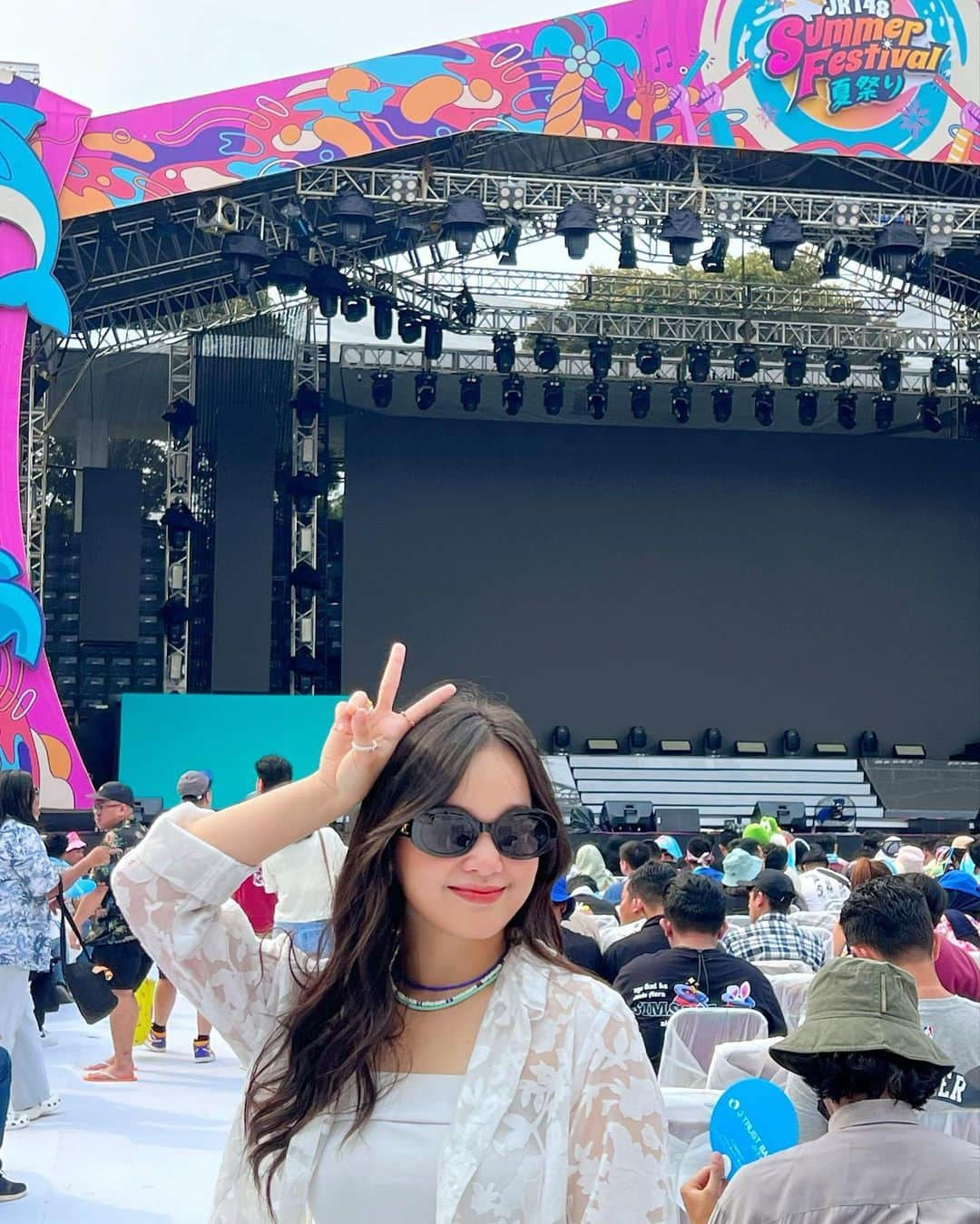 ナディラ・シンディ・ワンタリさんのインスタグラム写真 - (ナディラ・シンディ・ワンタリInstagram)「summer time ☀️☀️☀️  #jkt48summerfestival」7月3日 14時52分 - nadilawantari23