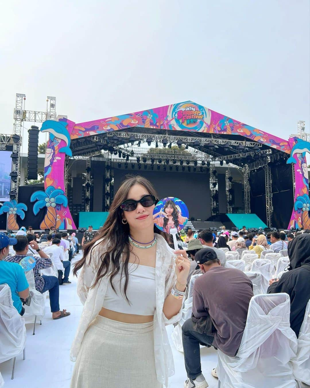 ナディラ・シンディ・ワンタリさんのインスタグラム写真 - (ナディラ・シンディ・ワンタリInstagram)「summer time ☀️☀️☀️  #jkt48summerfestival」7月3日 14時52分 - nadilawantari23