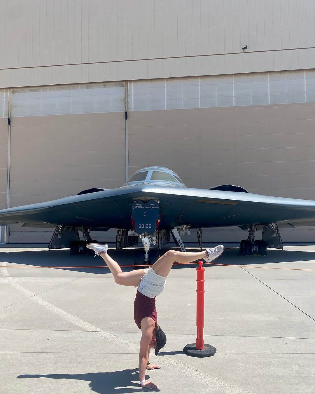 ブレナ・ダウエルのインスタグラム：「The Tinker Air Show was pretty cool today! Got to see the B-2 and watch the Blue Angels!」
