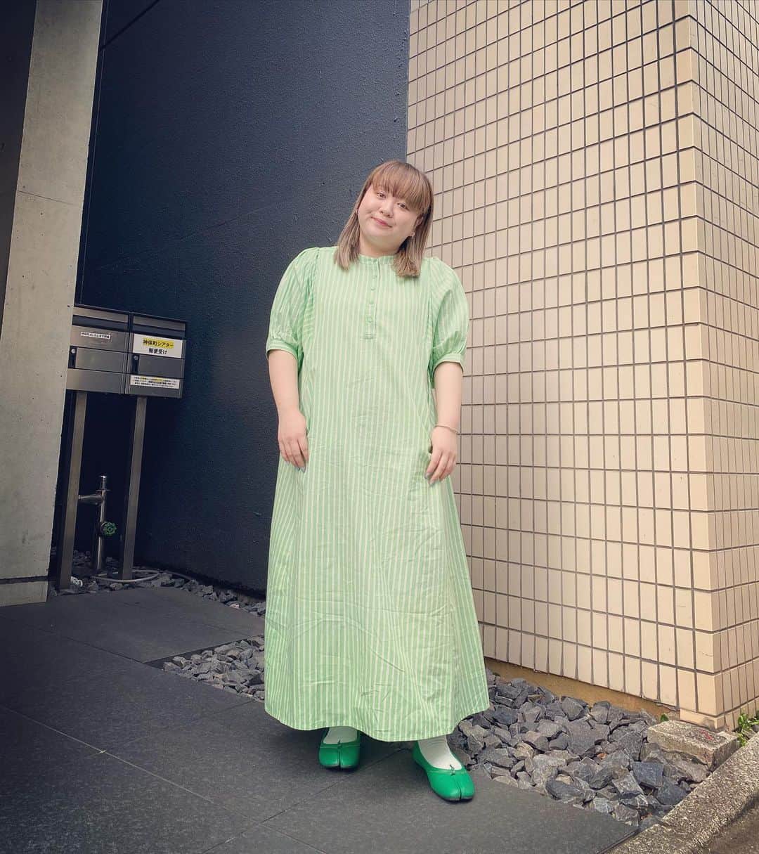 のインスタグラム：「緑の野菜大体うまいコーデ。 . . #神保町 #earthmusicandecology  #ほうれん草が一番美味い」