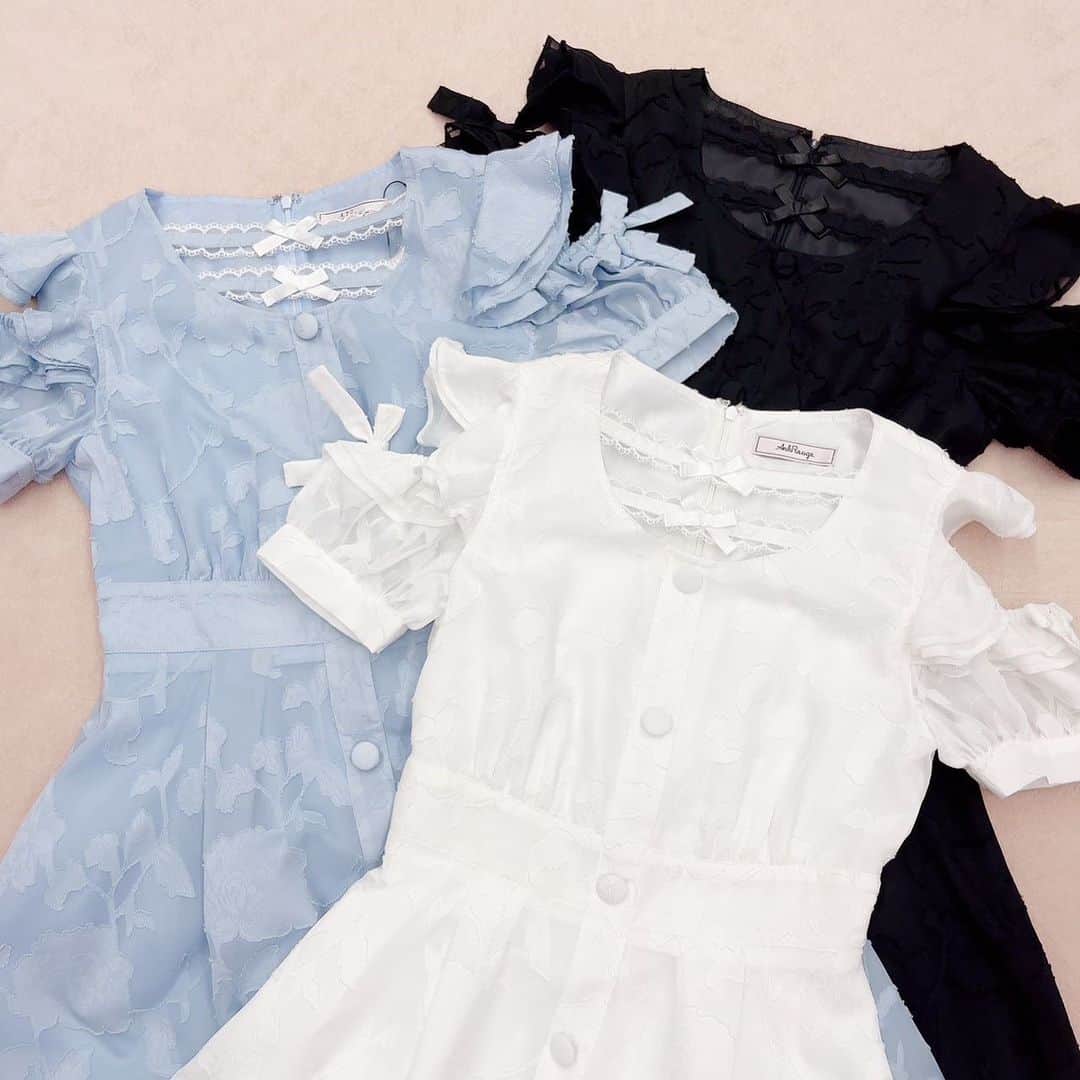 Ank Rougeさんのインスタグラム写真 - (Ank RougeInstagram)「【 🎀 New arrival 🎀 】  ♡ 肩あきプチリボンワンピース  Ank Rouge店舗今週入荷🍒」7月3日 15時51分 - ankrouge_official