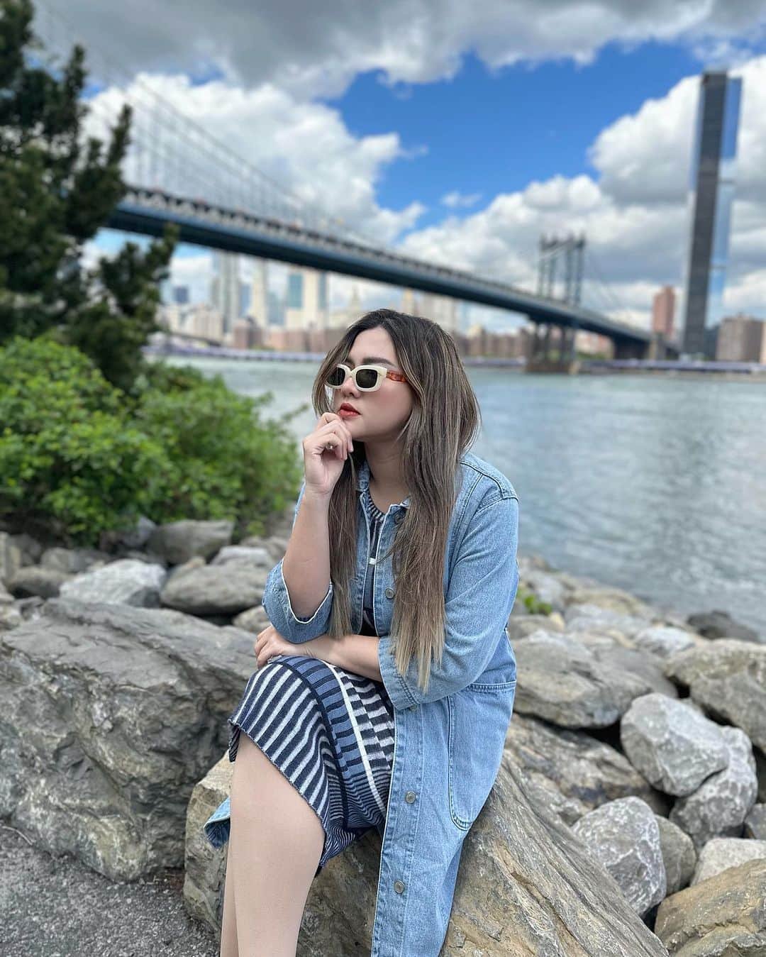 Vicky Shuさんのインスタグラム写真 - (Vicky ShuInstagram)「Strolling Around Dumbo  #perjalananvickyshu #newyork #dumbo」7月3日 17時15分 - vickyshu