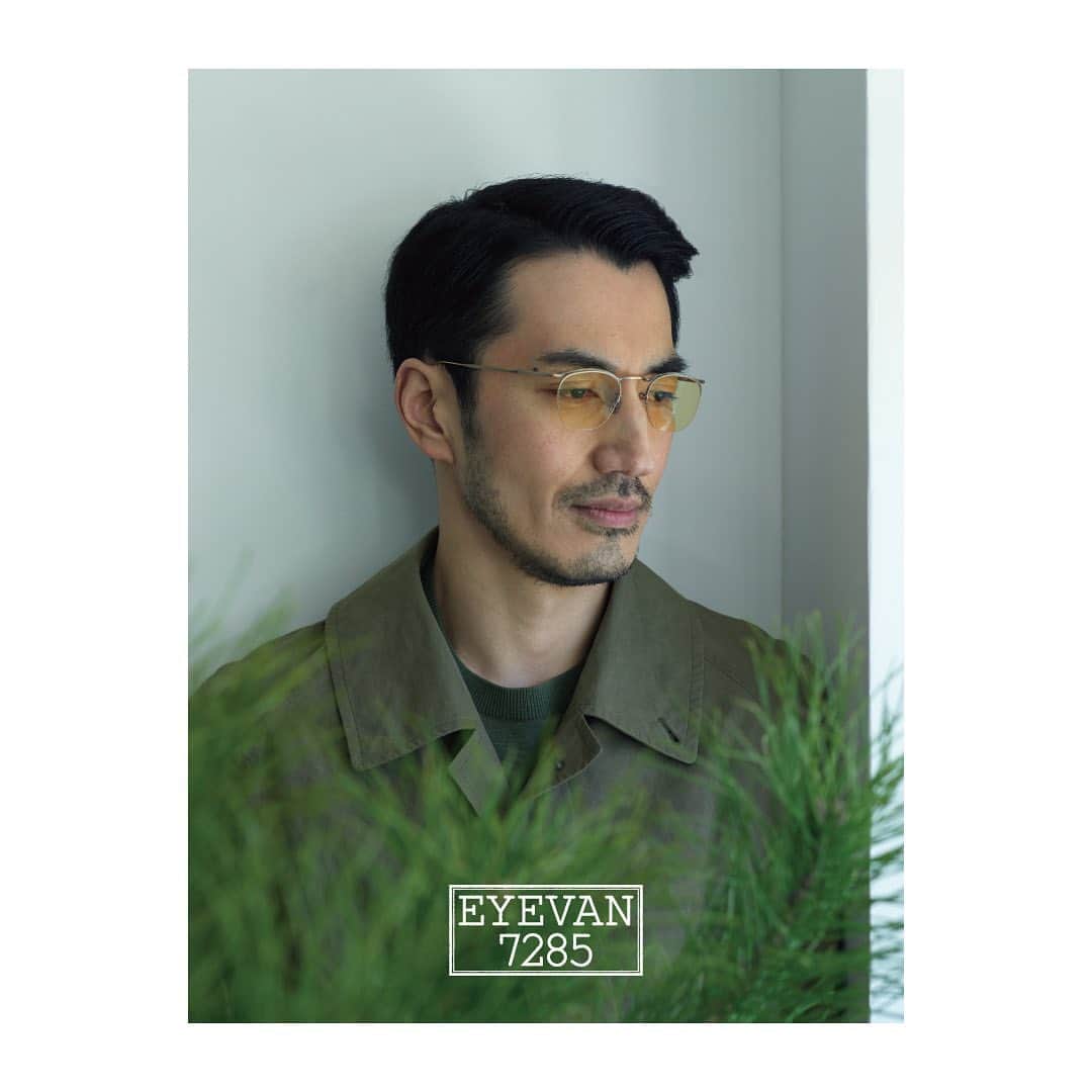アイヴァン 7285さんのインスタグラム写真 - (アイヴァン 7285Instagram)「. #EYEVAN7285 . 2023AW Campaign image Model: 190  #moderncraftwork #japaneseeyewear #handmadeinjapan」7月3日 18時00分 - eyevan_official
