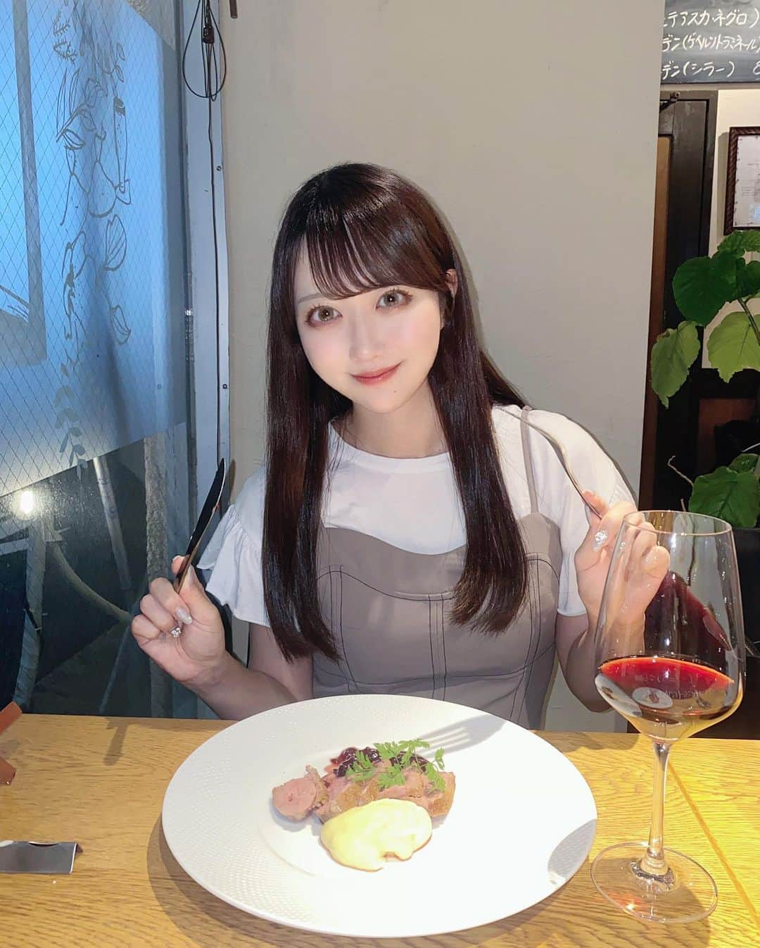 MI-MIのインスタグラム：「東中野キッチンnom へ🤍🤍  ソムリエ厳選ワインペアリングコース をいただきました🍽🍷  各お料理ごとに合うお酒やワインを提供してくれて どれも相性抜群で美味しかった〜❤︎  住所📍 東京都中野区東中野1-56-4第一ビル1A  PR @kitchen.nom #東中野キッチンnom #ワインペアリング #東中野ワイン #東中野ディナー #東中野グルメ #東中野ランチ」