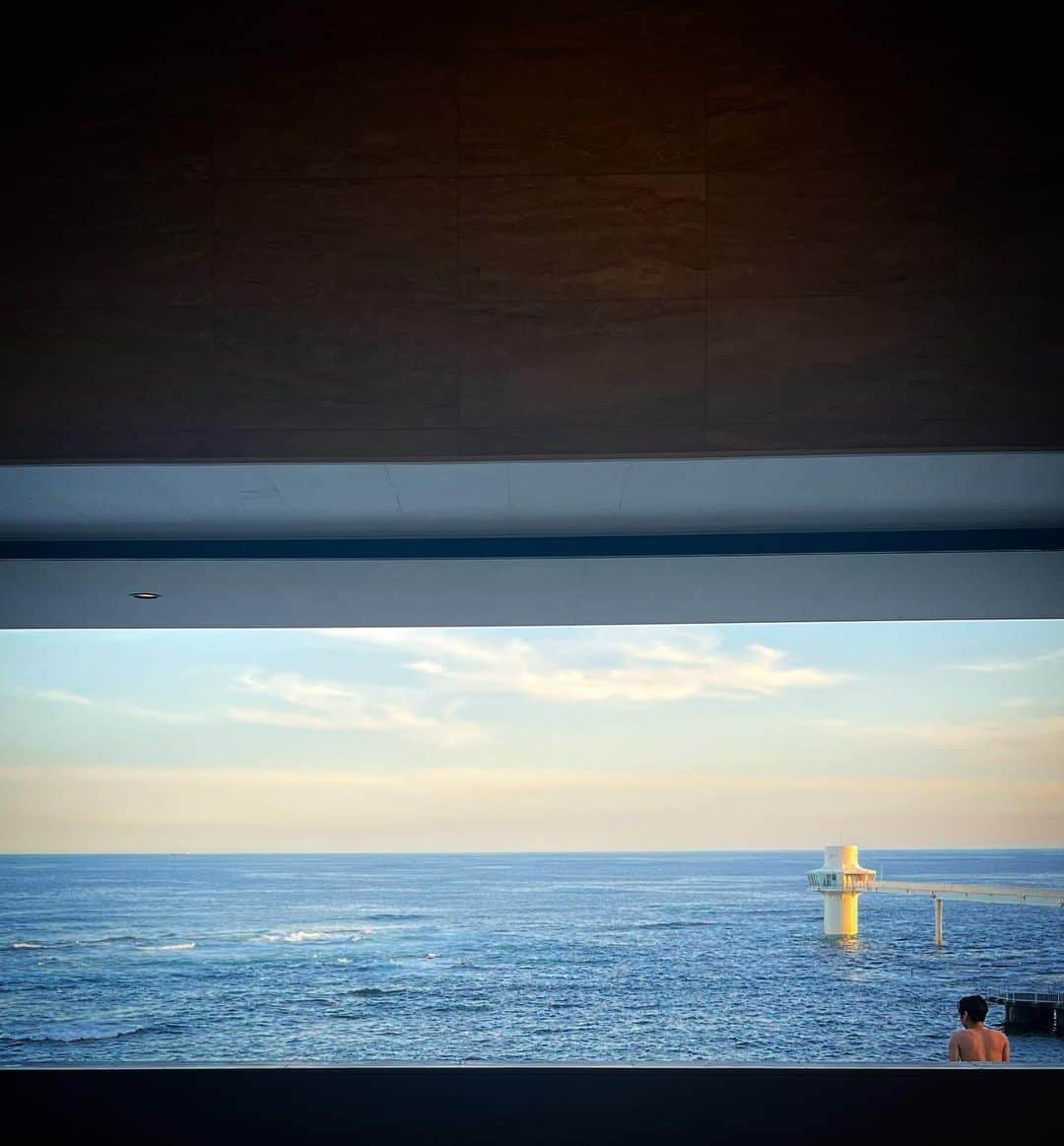バンダリ亜砂也さんのインスタグラム写真 - (バンダリ亜砂也Instagram)「・ ・ ・ eden勝浦で久々の整い✨ ・ サウナ、温泉、景色、ご飯、スタッフの対応。全てが素敵だと思う千葉のおすすめスポット！ ・ ・ #eden勝浦 #サウナ #sauna #スパ #温泉 #海 #oceanview」7月3日 19時01分 - asaya.0223