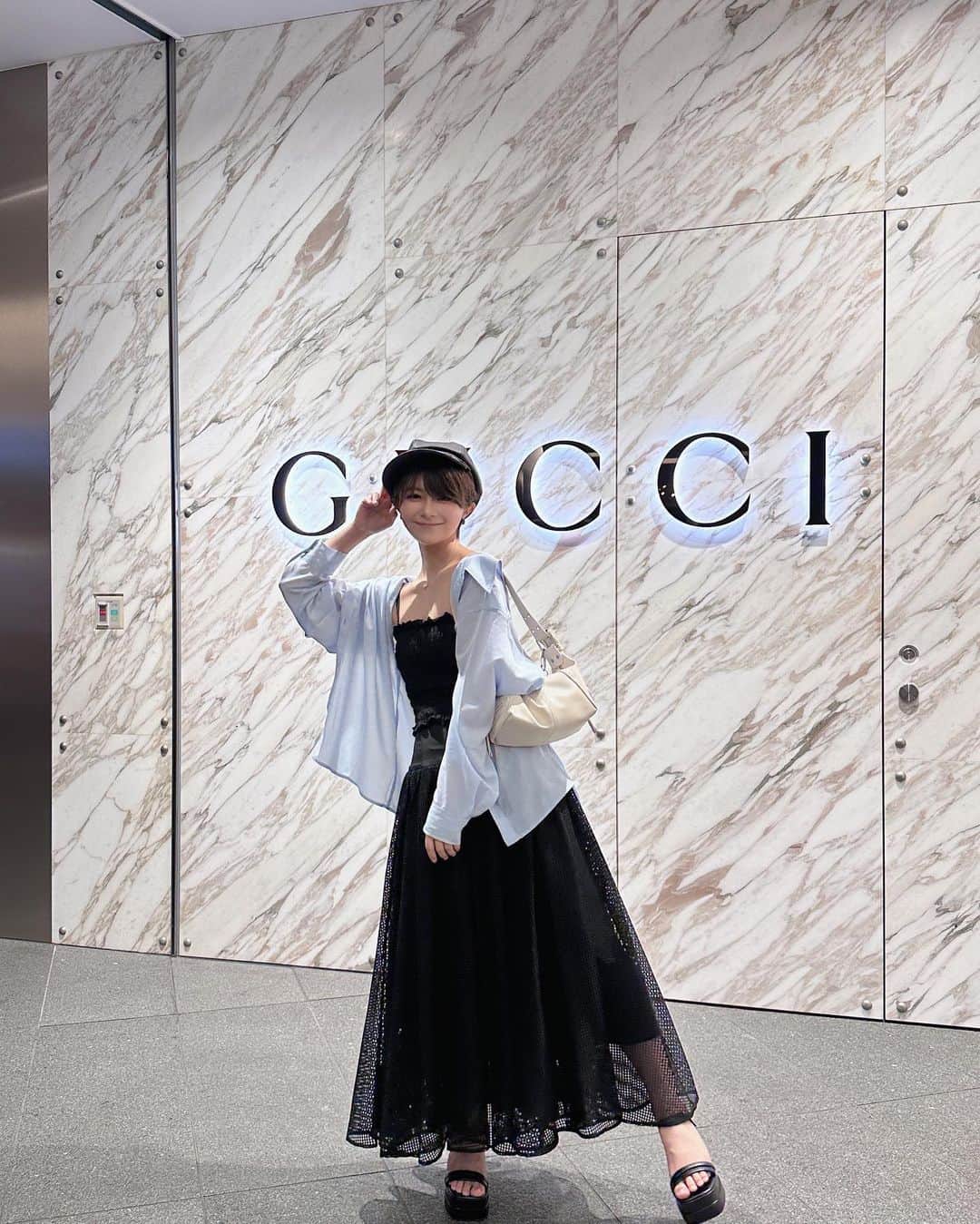 荒谷柚風さんのインスタグラム写真 - (荒谷柚風Instagram)「. 最近パンツが多かったから久しぶりに履いたスカート . 広がりかたが綺麗できていてテンションが上がる、、 . 動くたびにふわっとするのいいよね🫶🏻 . skirt @anuans.official  .」7月3日 21時16分 - yuzzz1111