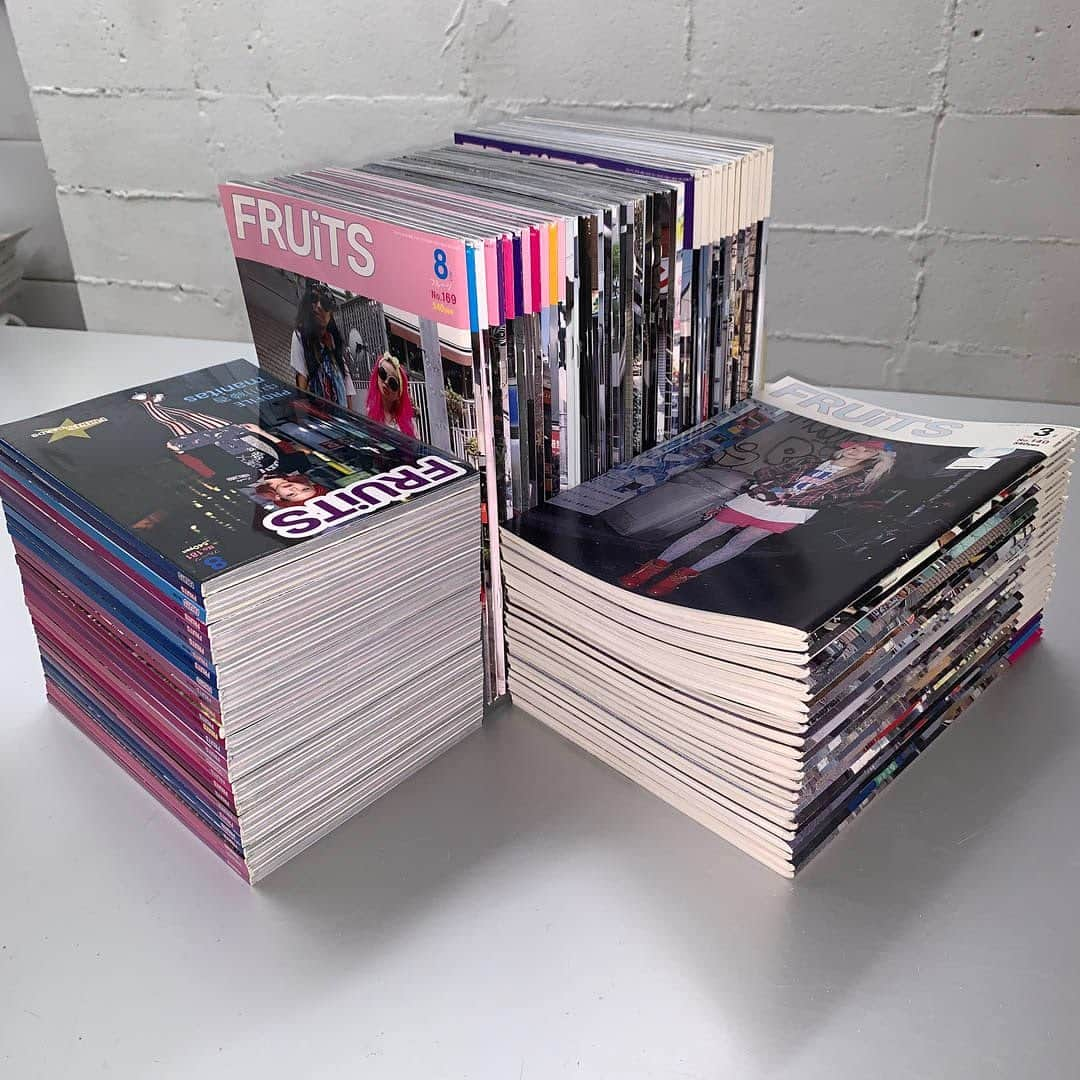 FRUiTSさんのインスタグラム写真 - (FRUiTSInstagram)「<Wholesale set> < Physical back issues>  We are selling back issues of FRUiTS and TUNE magazines in a small box at Laforet Harajuku in Tokyo. Due to strong sales, we have decided to offer them to shops worldwide. Also they can be purchased for company library or personal collections.  https://tokyofruits.com/」7月3日 22時10分 - fruitsmag