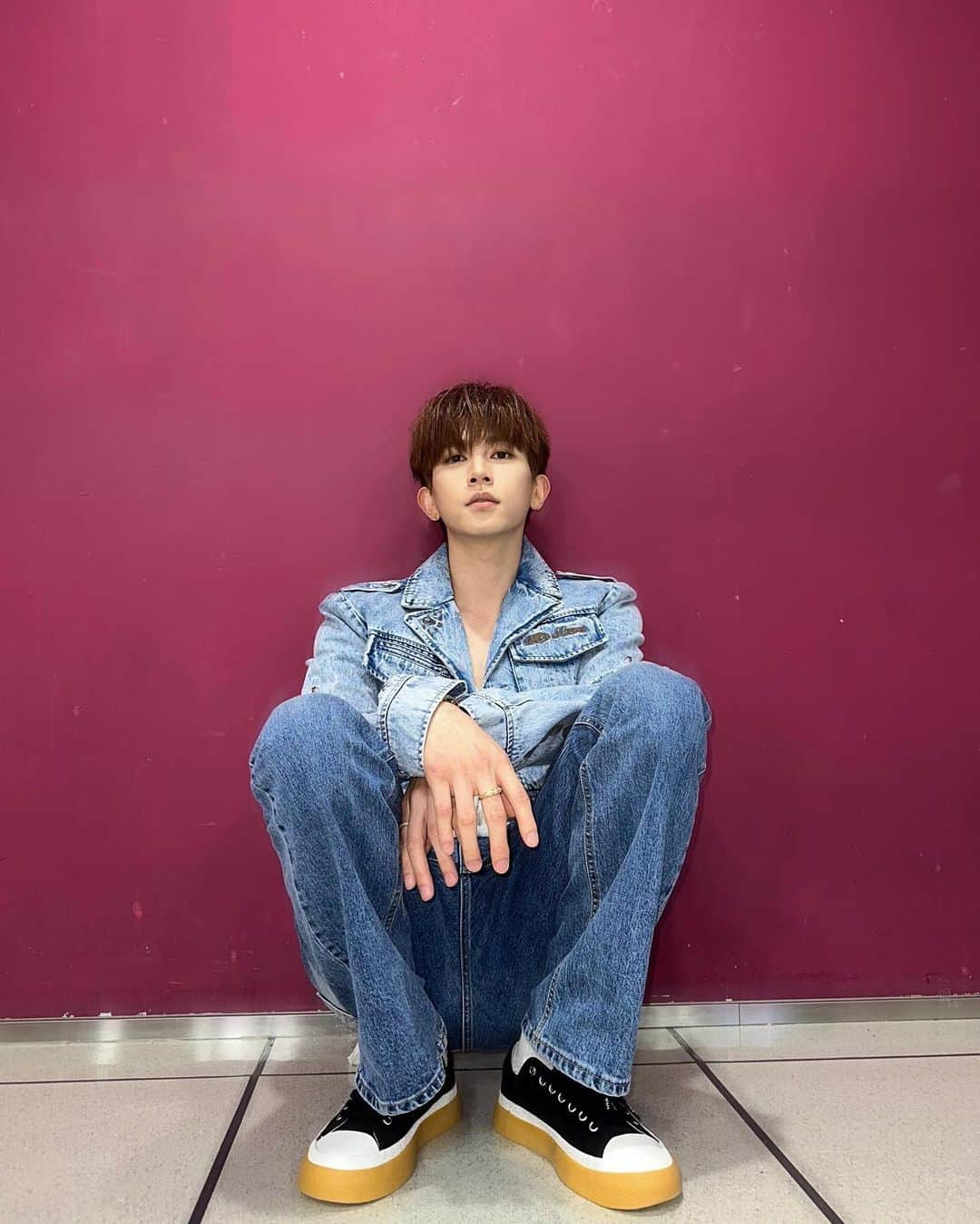 キソプのインスタグラム：「ɪᴛ's ʟɪᴠᴇ🩵 #UKISS #KISEOP #갈래!」