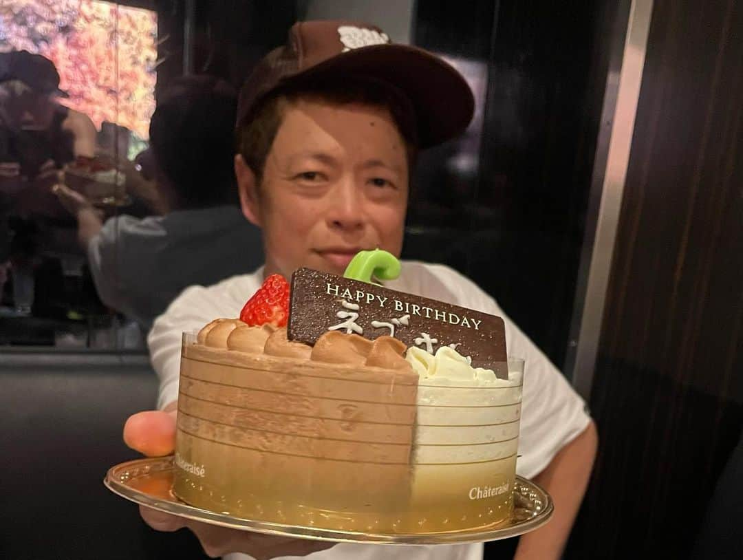 けんじるさんのインスタグラム写真 - (けんじるInstagram)「先日！  ネゴシックスさんのお誕生日会をやりました〜！！  #芸人 #ネゴシックス #けんじる #ドローン芸人谷 #スニーカー芸人上田 #CIDERINC #ガーガメル #CHANMEN #ichi」7月3日 22時43分 - kenjiru0318