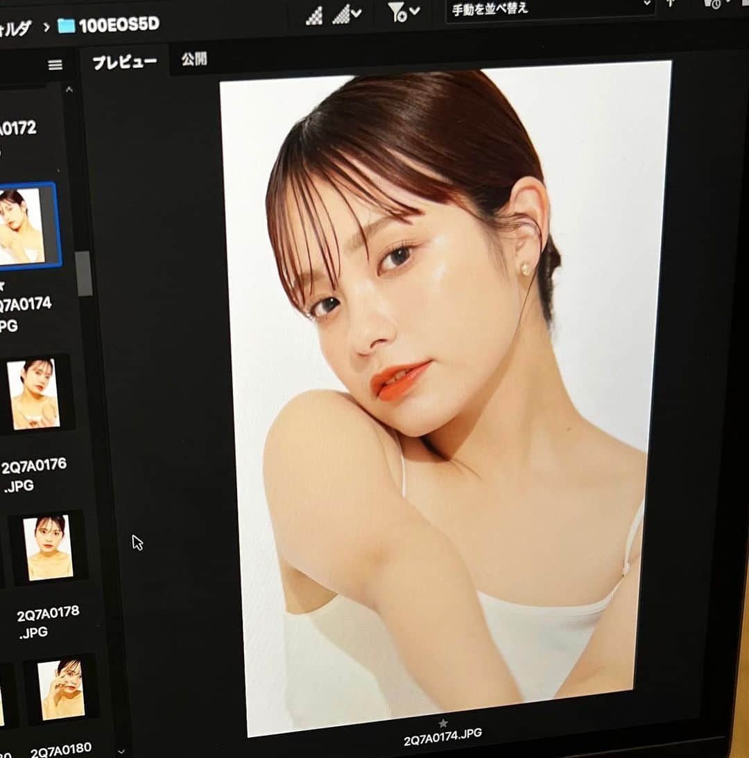 前田希のインスタグラム：「ツヤツヤにメイクしていただいた☺️🙌✨ . .」