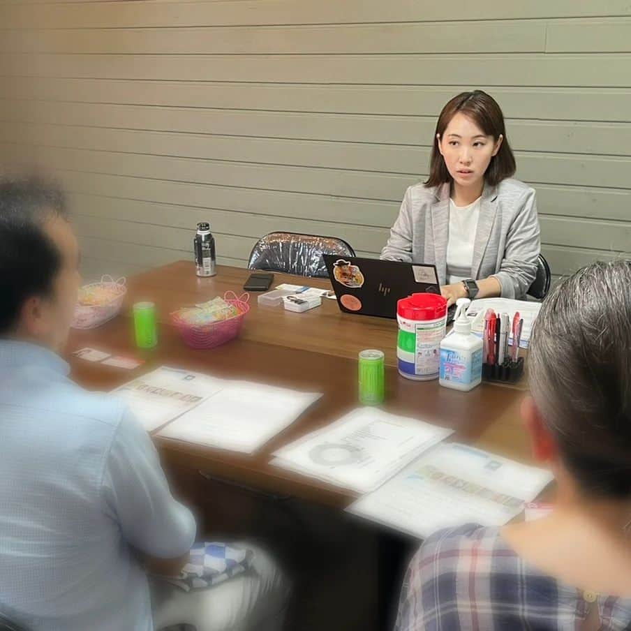 水野友貴のインスタグラム：「今日は現場に行ったり、事務所にて各種団体等のご相談対応したり、質問を作成したり、てんやわんやでした。 明日からは千葉県議会は常任委員会なので、また県庁に通勤の日々です。  #千葉県議会議員 #水野ゆうき #我孫子」
