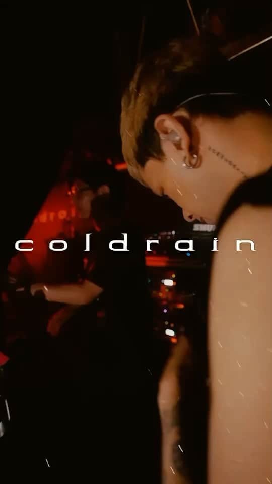 Masato のインスタグラム：「#coldrain on tour Video by @seidai_takekoshi」