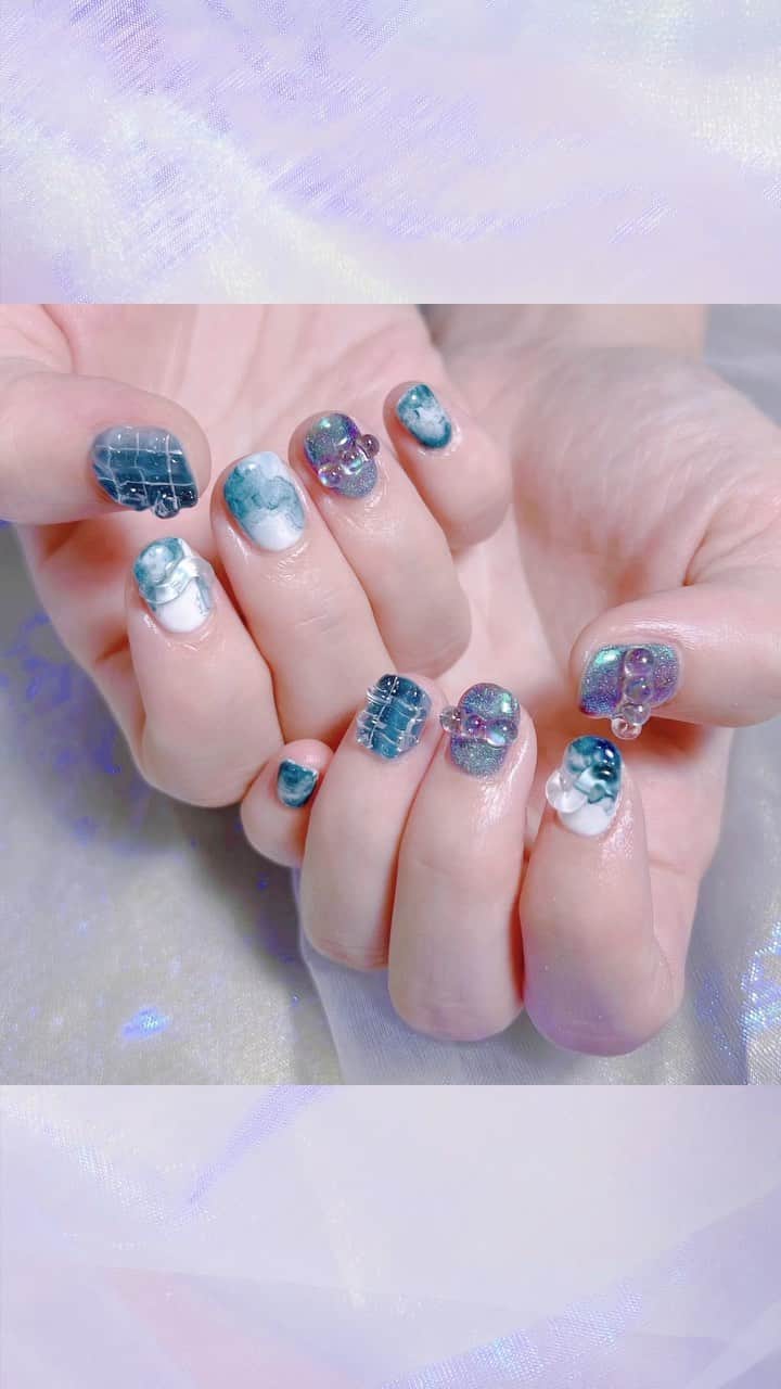 なかやまちえこのインスタグラム：「ニュアンスネイル💅⠀ ⠀ #nail #nails #nailart #ネイル #美甲 #ネイルアート  #japanesenailart #manucure #japanesenails #manicurist #gelnails #أظافر #네일아트 #미용  #เพ้นท์เล็บ #artedeuñas #เพ้นท์เล็บเจล #ジェルネイルデザイン #ネイルデザイン #nagelkunst #ニュアンスネイル」