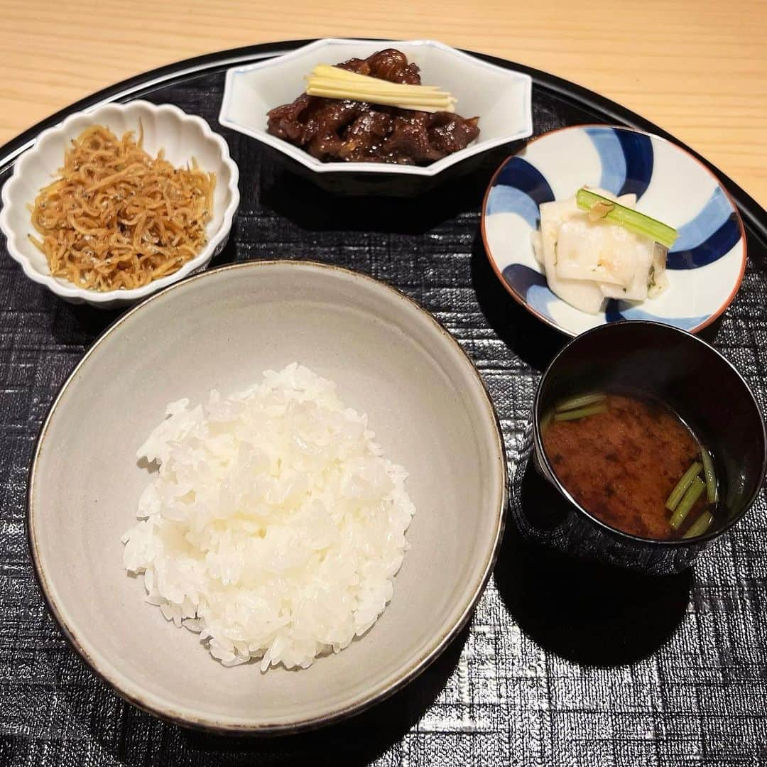 Machikoさんのインスタグラム写真 - (MachikoInstagram)「5月の星野さん🍶🍚  #新ばし星野」7月3日 23時57分 - machiko.06