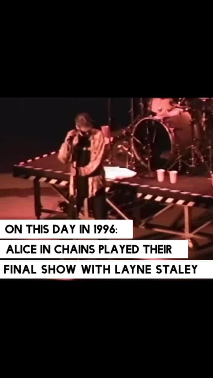 Revolverのインスタグラム：「⚡️ Alice In Chains played their final show with Layne Staley on this day in 1996.   🎤 Did you get a chance to see them with Layne on the mic? . . .  #aliceinchains #grunge #1996 #laynestaley #rock #jerrycantrell  #seattle #music #guitar #punk #seattlesound #aic #sgrunge #metal #metalhead」