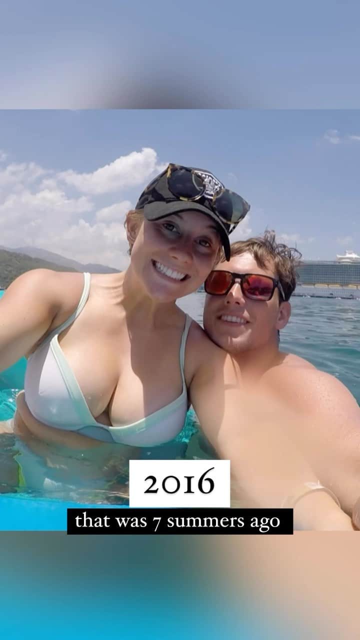 ショーン・ジョンソンのインスタグラム：「that was 7 summers ago!!! @andrewdeast it doesn’t make me sad - I LOVE LIFE NOW :) #marriage #couples #family #cute」