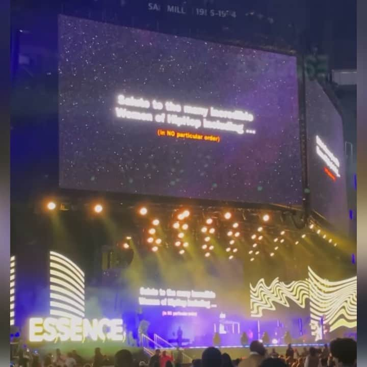 アンジー・マルチネスのインスタグラム：「First of all!!!!! Salt & Pepa were my hype girls!  can anyone possibly understand??!!!!! 🤯🤪🤭  what a night!!! thank u @essencefest for trusting me & @angiemartinezirl to curate this experience!   love & appreciate y’all deeply! @saltnpepaofficial @djspinderella @therealeve @trinarockstarr @remyma @themamamiax  this was too much fun!! 💕」