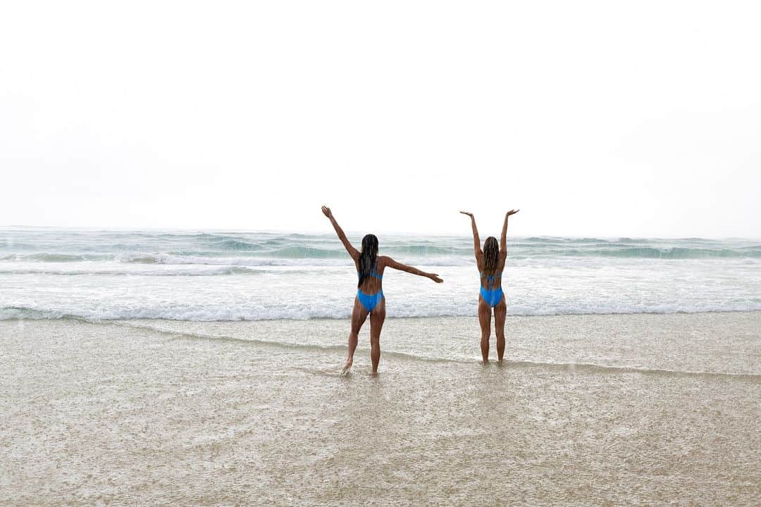 JOLYN Swimwearのインスタグラム：「Another HUGE Aussie-Exclusive release done and dusted! 🙌🩵 We're so stoked to see how much you all loved BLUE LAGOON.. Should we restock it? // #jolynaustralia  📸 @calinjjones」