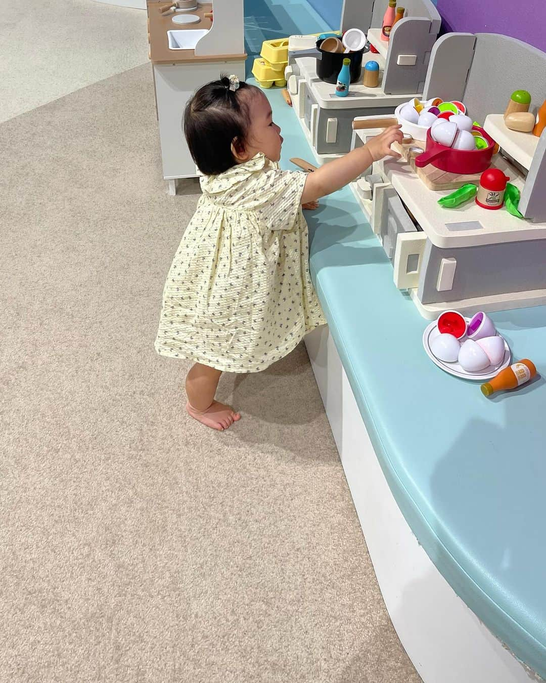 中谷愛のインスタグラム：「最近の色々👶🏻♡ 1歳1ヶ月、歩きそうでまだまだハイハイ現役💪🏻」