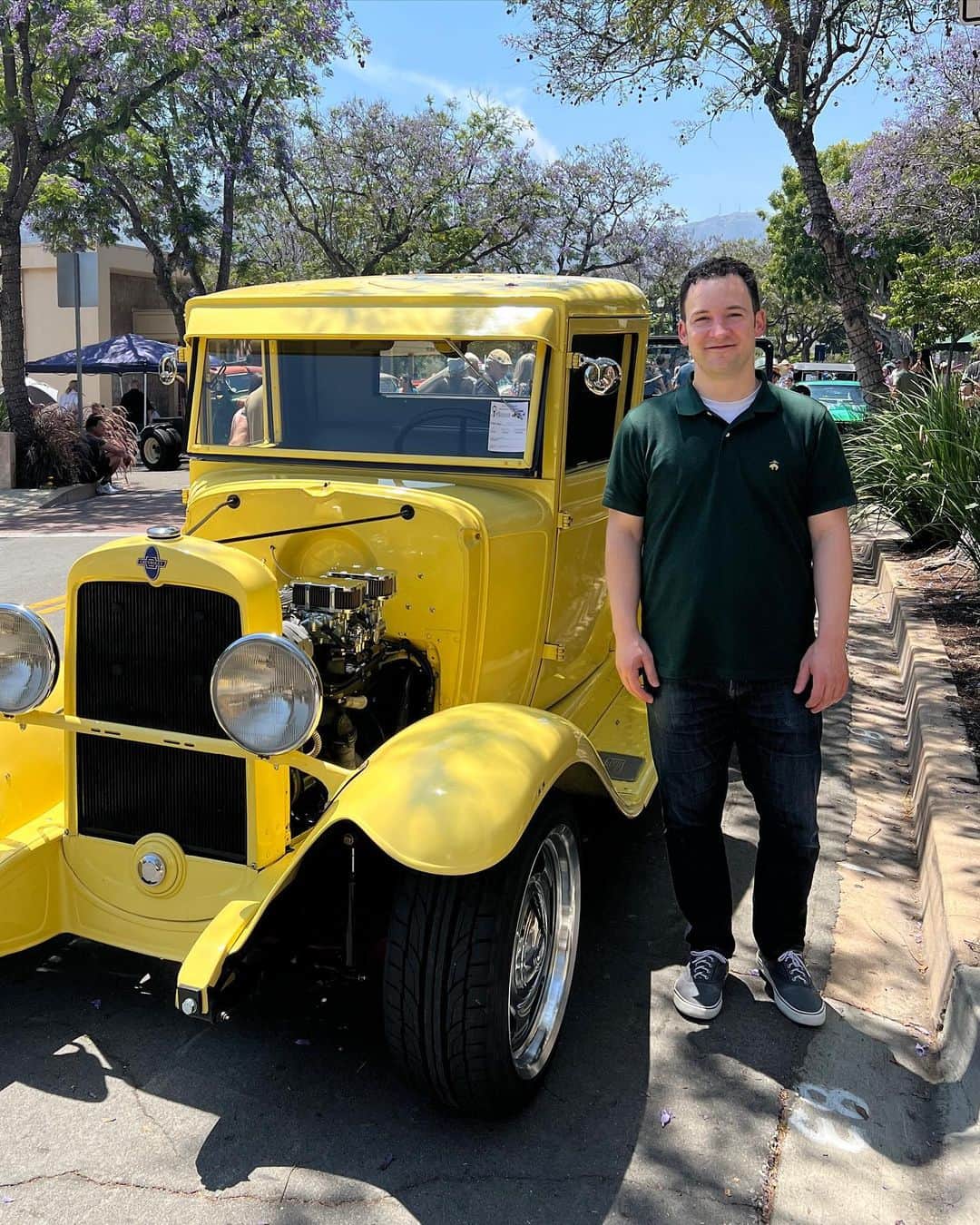 のインスタグラム：「Adventures in Glendale」