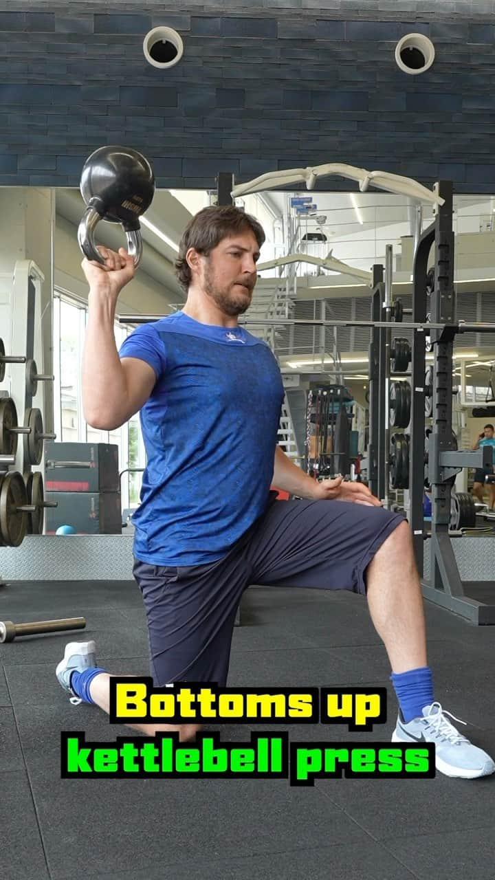 トレバー・バウアーのインスタグラム：「How to lift post de-load week #baseball #japan #lift」