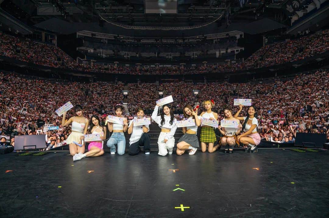 TWICEのインスタグラム：「TWICE 5TH WORLD TOUR 'READY TO BE' IN #TORONTO - DAY 2   The last two nights in Toronto were overwhelming and unforgettable💖🔥 Thank you Toronto for being such a beautiful city with beautiful ONCE🍭 We reeeaaallly hope we can come back and dance the night away with all of our ONCE here🎆 Thank you for the amazing nights and we will miss you a lot!!!!  #TWICE #트와이스 #READYTOBE #TWICE_5TH_WORLD_TOUR」
